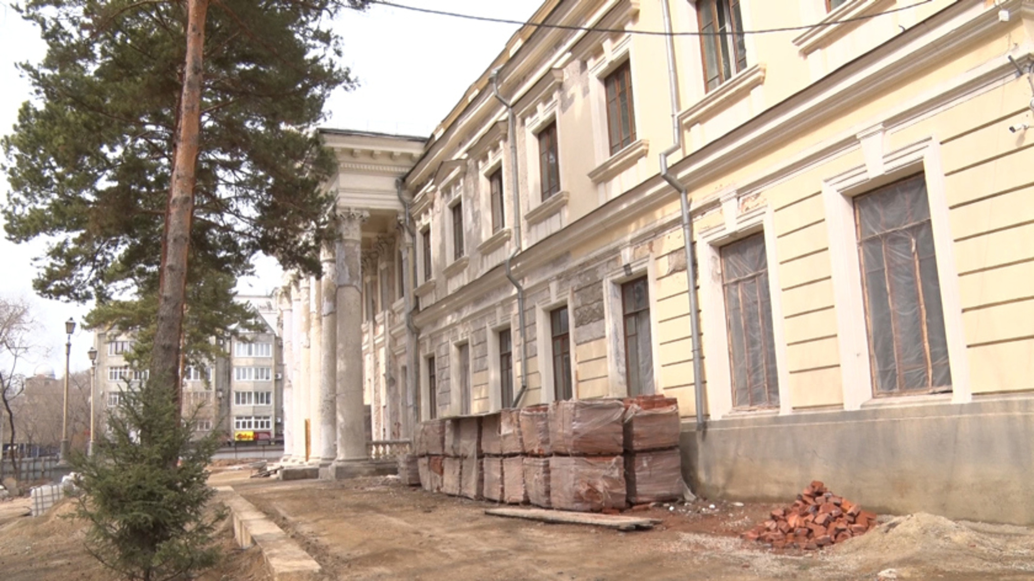 Сохраняя историю: как в Приамурье реставрируют старинные здания