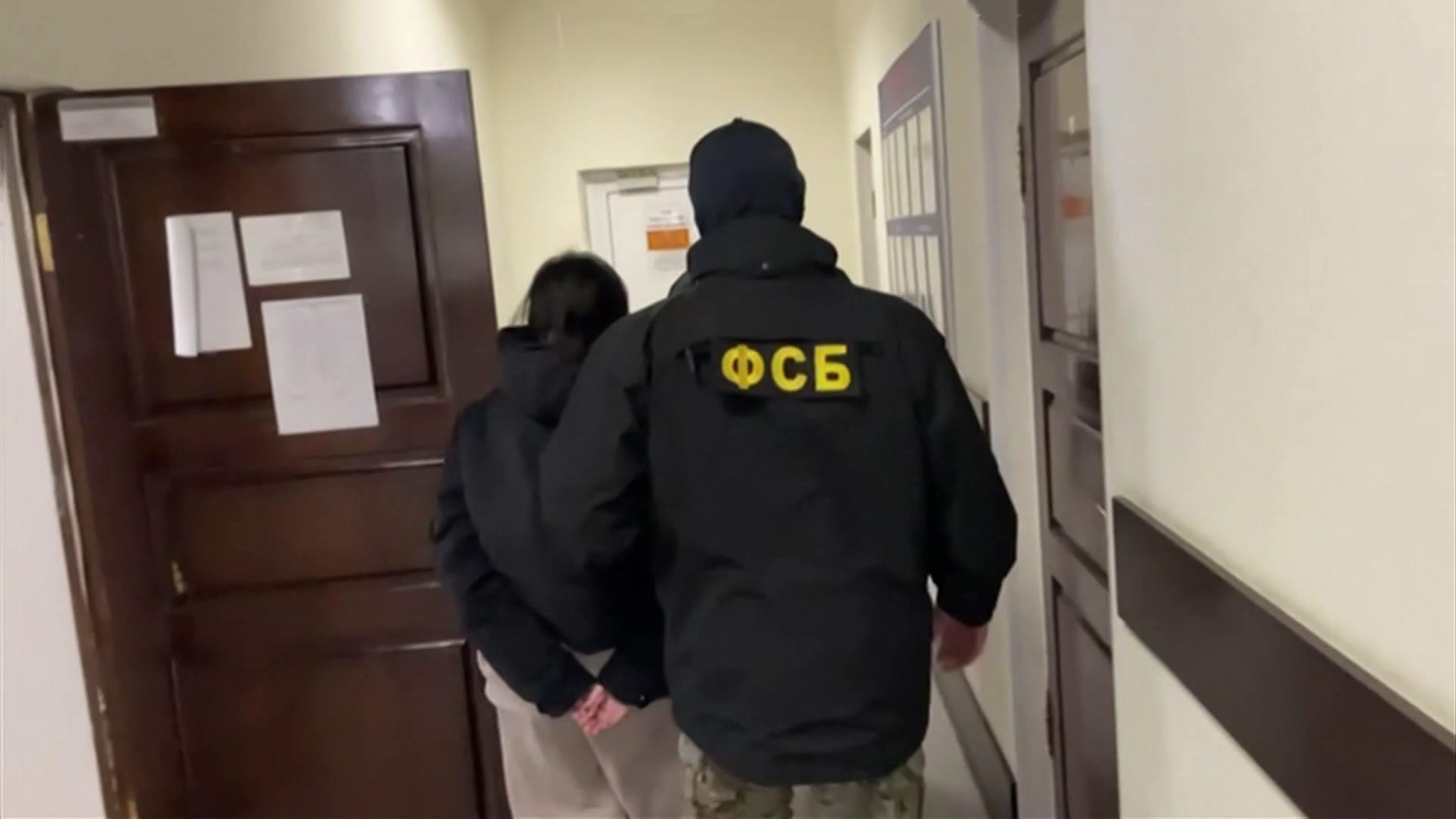 Томская область: госизмена, права за деньги и нелегальный алкоголь