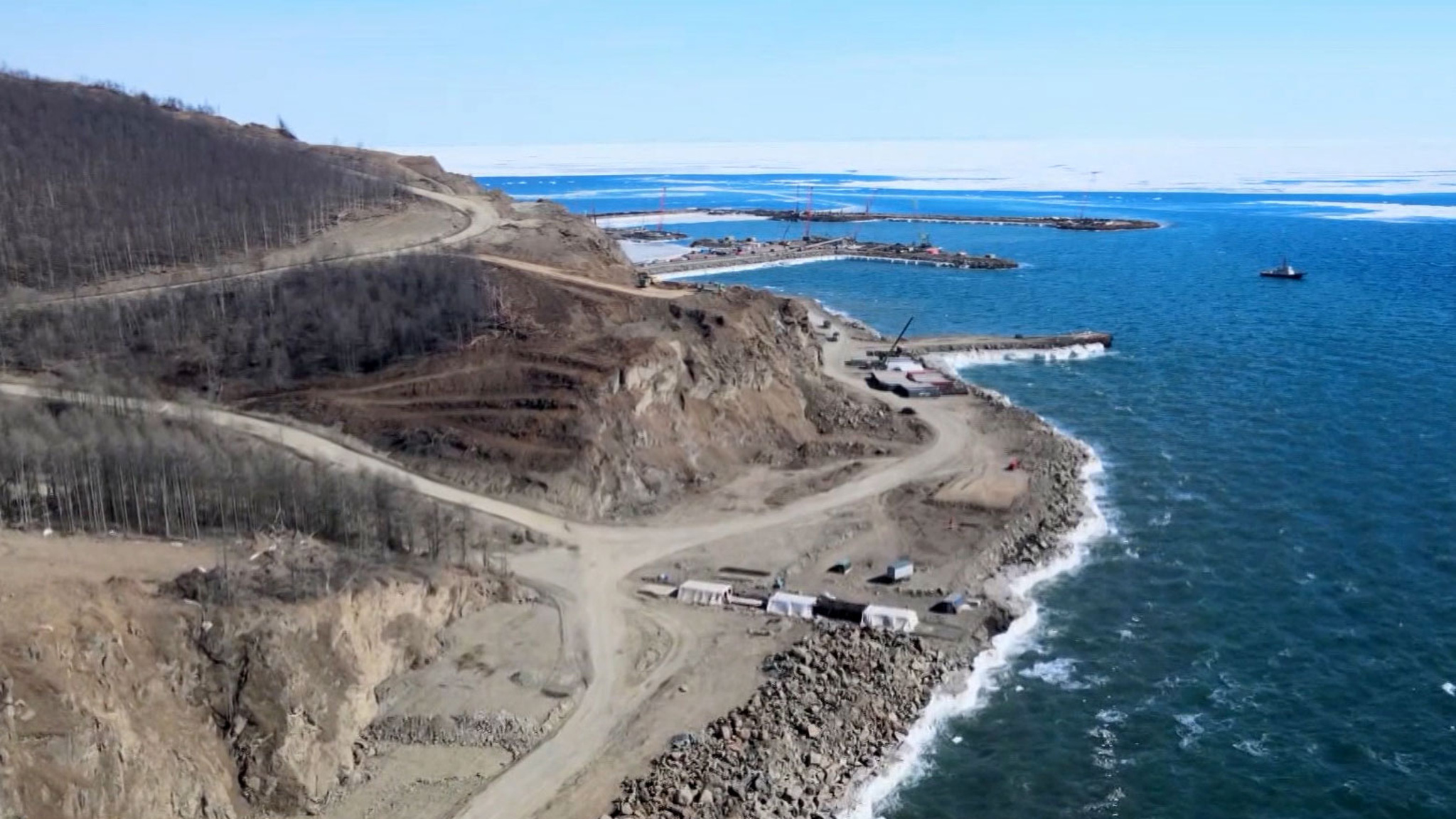 Месторождение полезных ископаемых сшивают с берегом Охотского моря