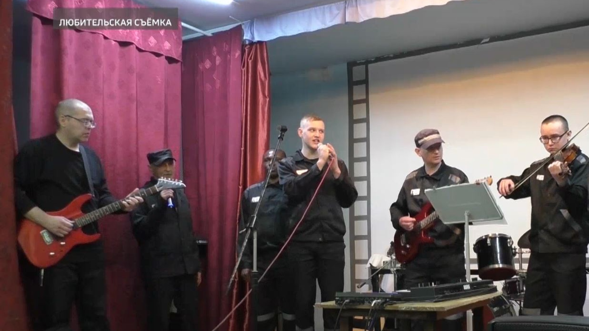 Рэп, советские песни и игра на скрипке: в Марий Эл осуждённые соревновались в конкурсе ВИА