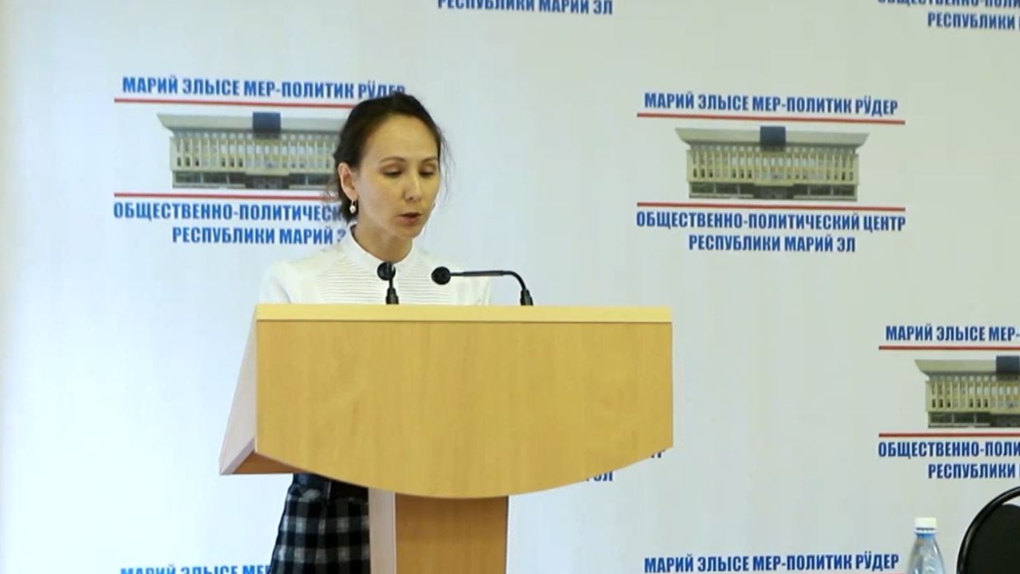 Семье, образованию и изучению родного языка посвятили весеннюю сессию Марийского форума
