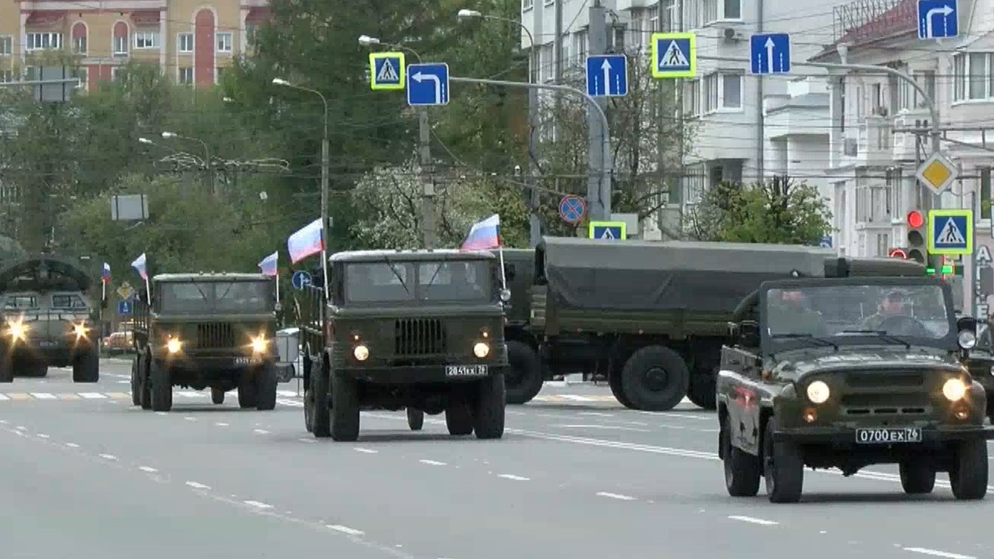 В Йошкар-Оле отрепетировали шествие ко Дню Победы с военной техникой