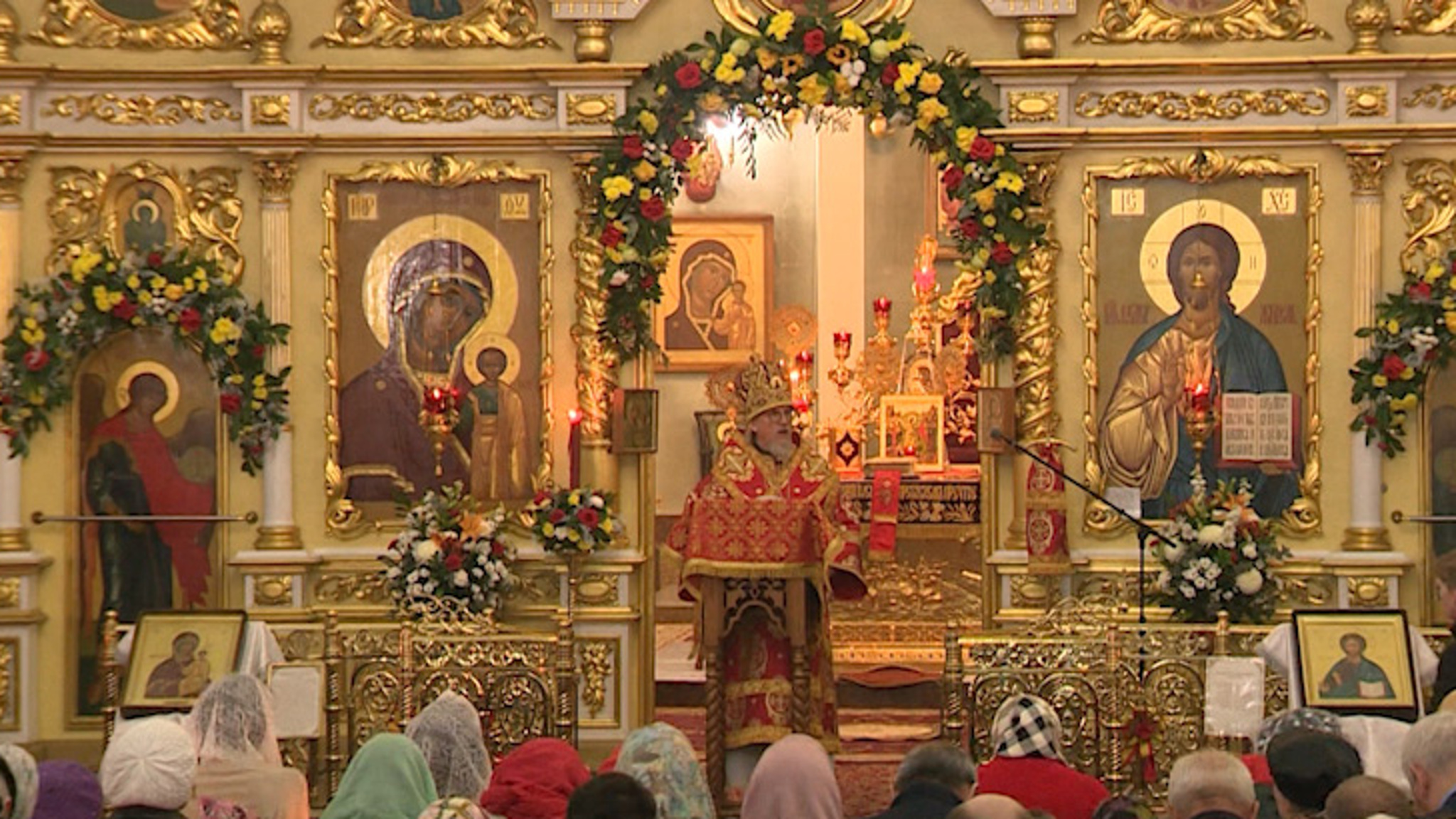 Православные верующие в Чите встретили Светлую Пасху