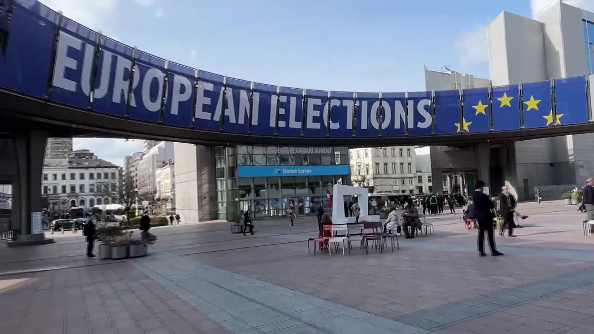 Противоречия в Европе за три недели до выборов в Европарламент нарастают