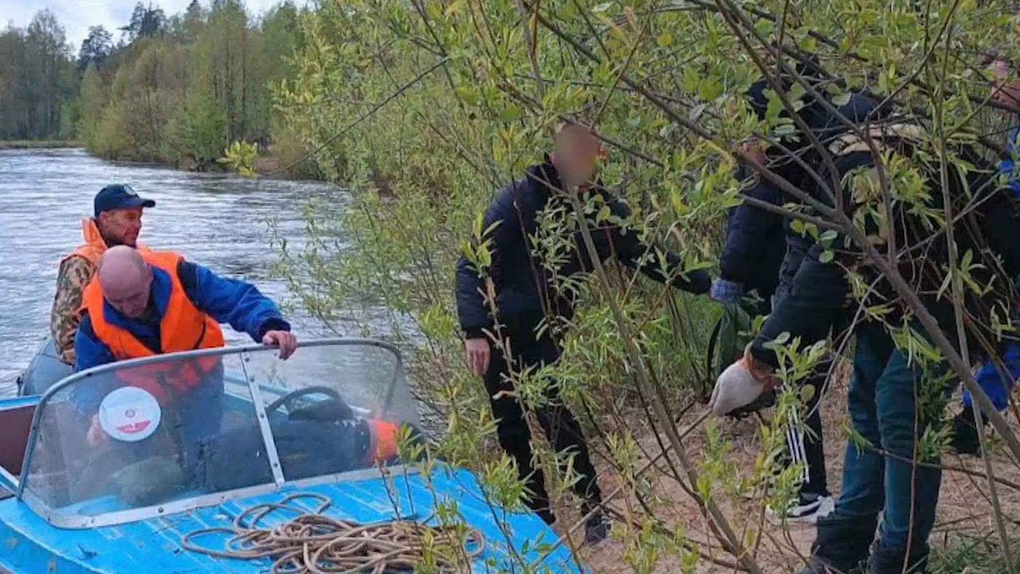 В Марий Эл на реке Юшут потерпел крушение катамаран с туристами