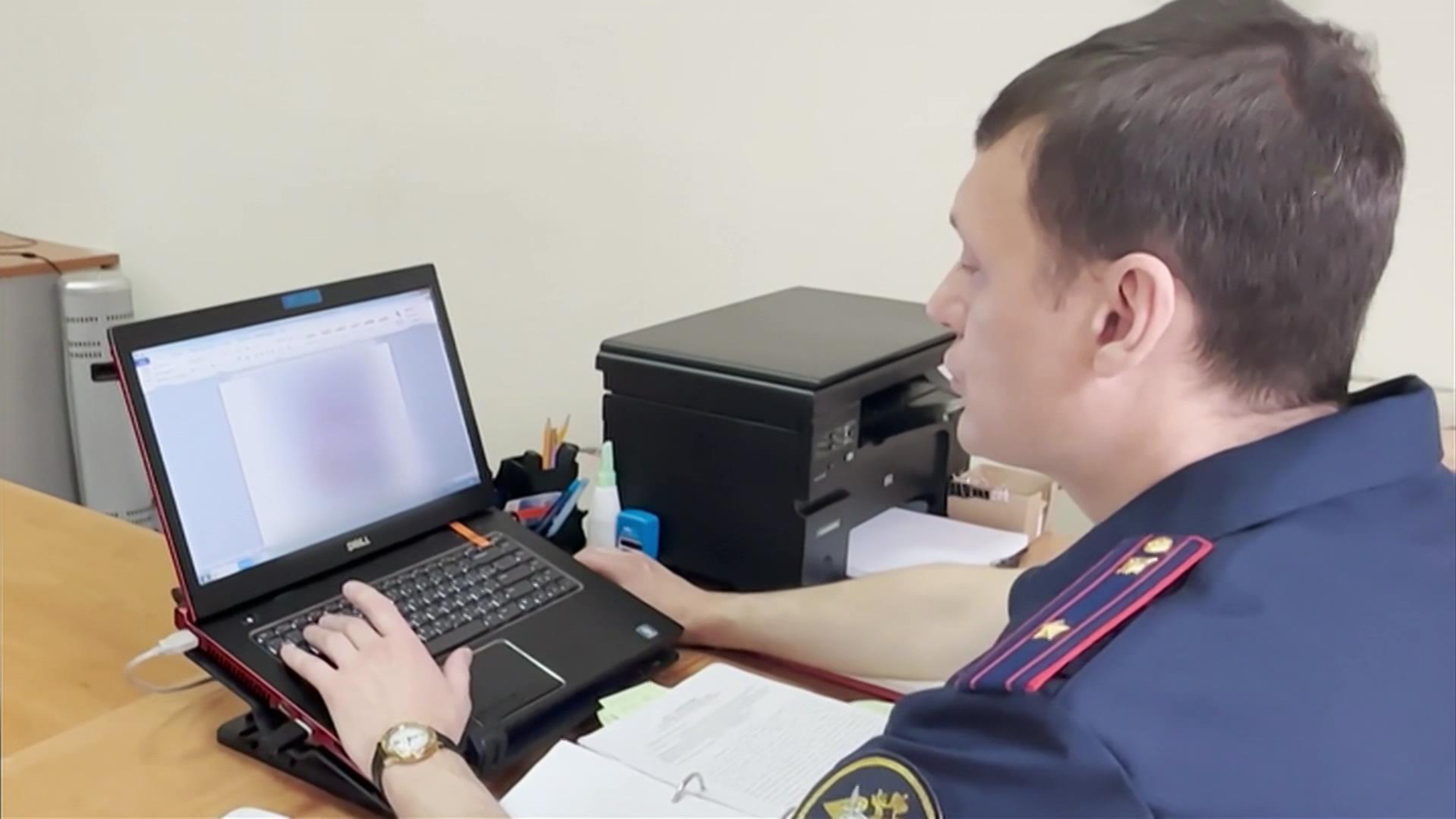 Правоохранители задержали посредников нелегальной миграции в Домодедово