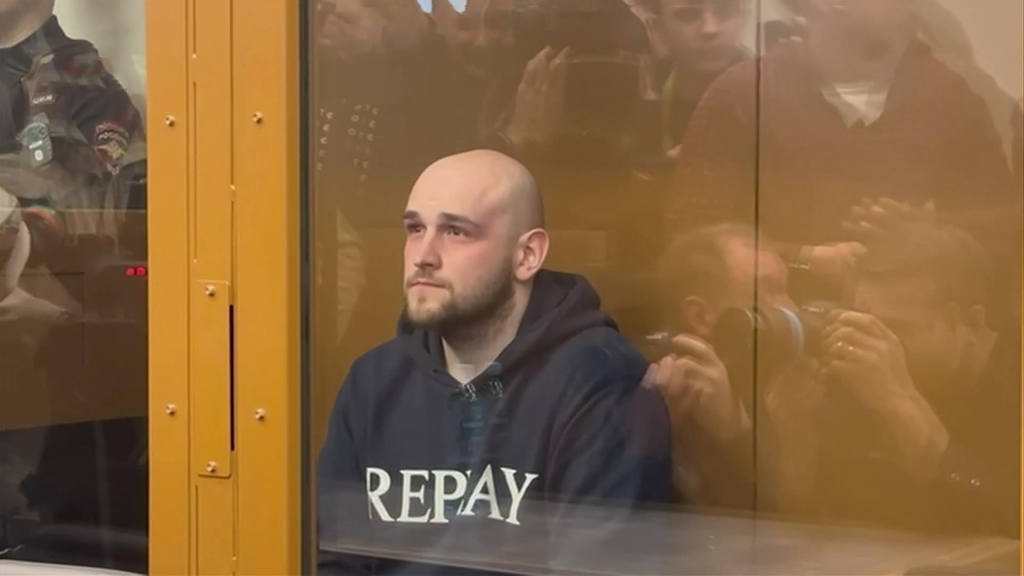 Суд отправил под домашний арест хирургов из клиники Хайдарова