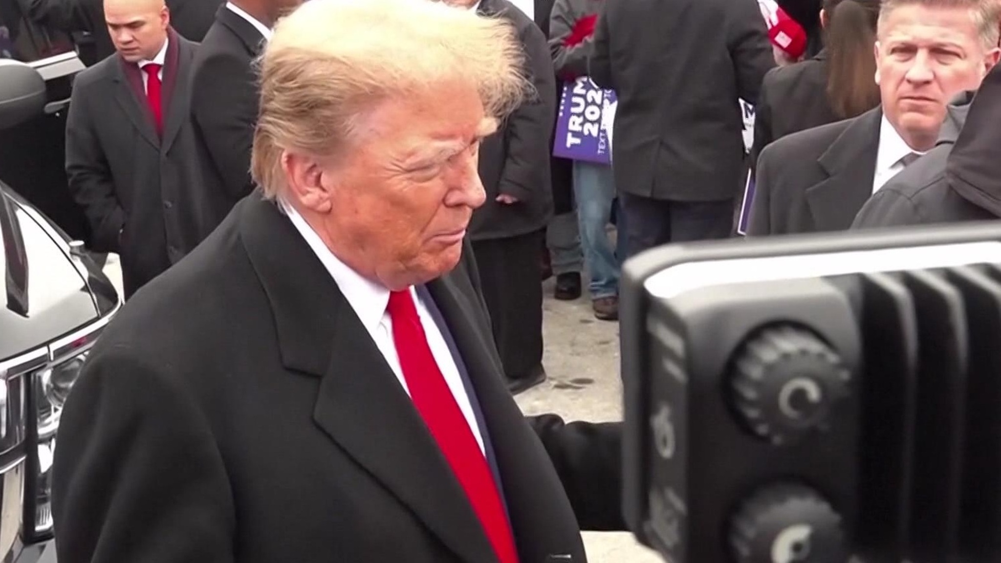 Присяжные начали обсуждать уголовное дело Трампа
