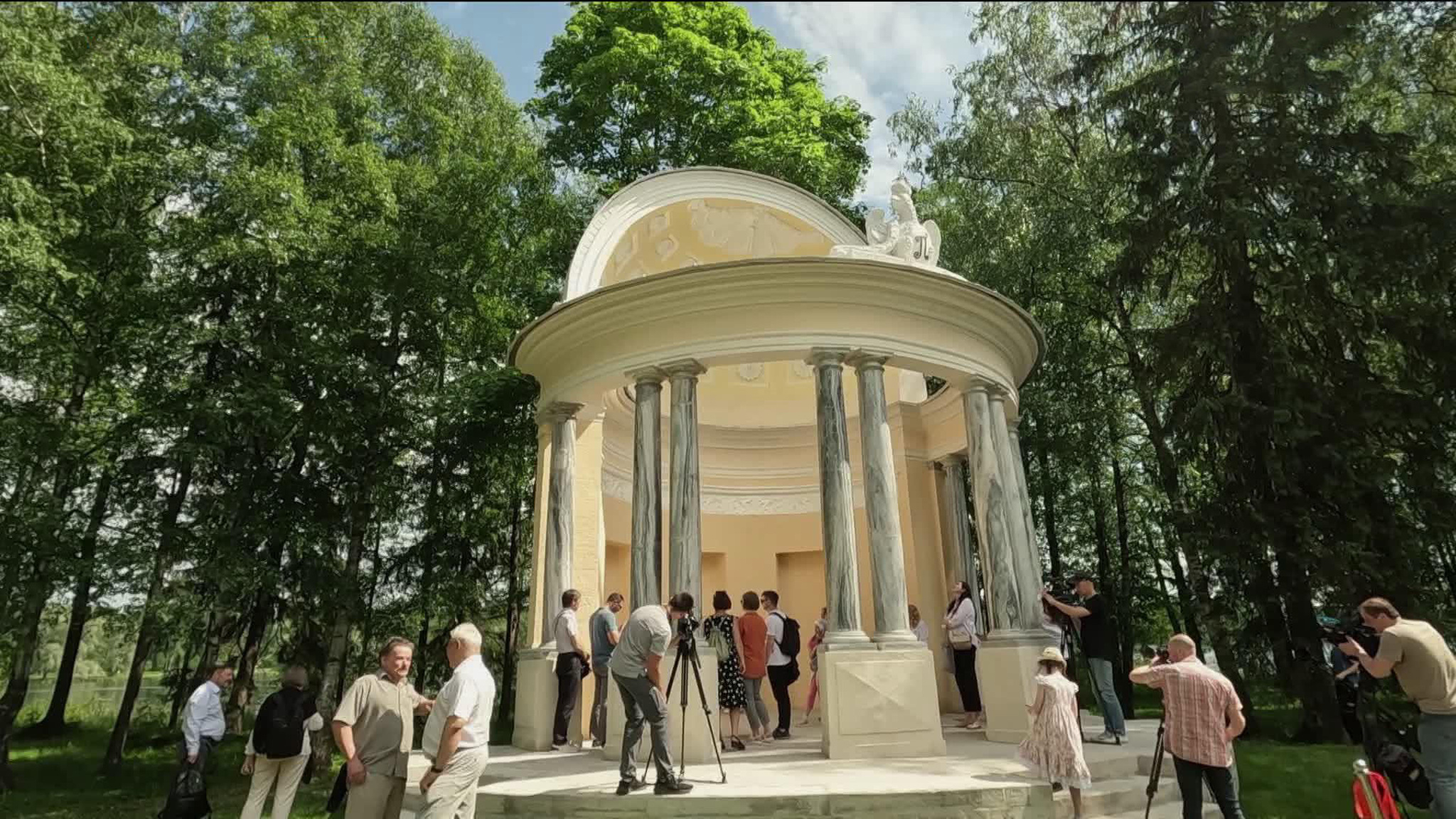 В Гатчине открыли после реставрации исторические объекты