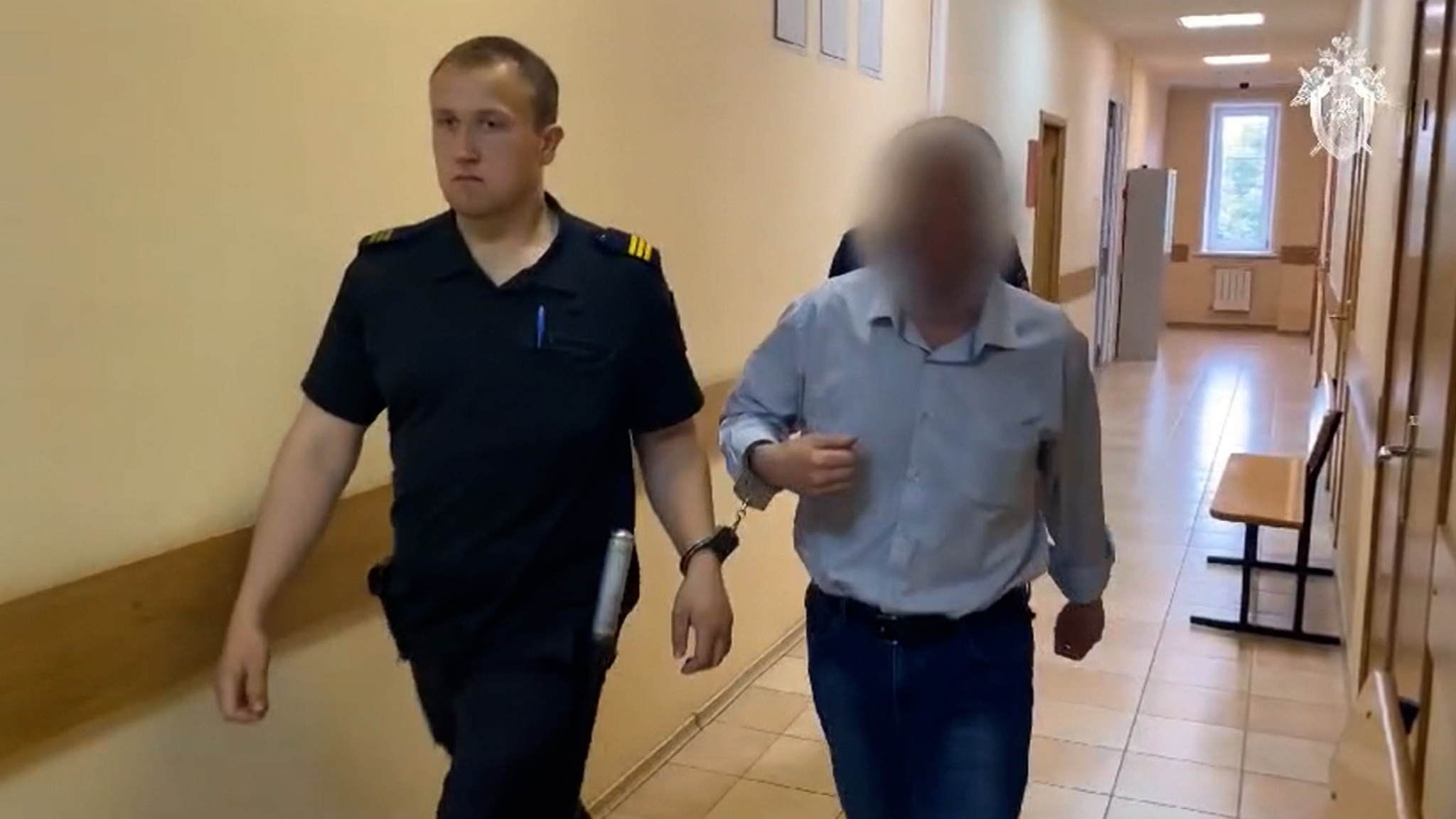 Бывшего замначальника Тульского УМВД обвиняют в организации незаконной миграции