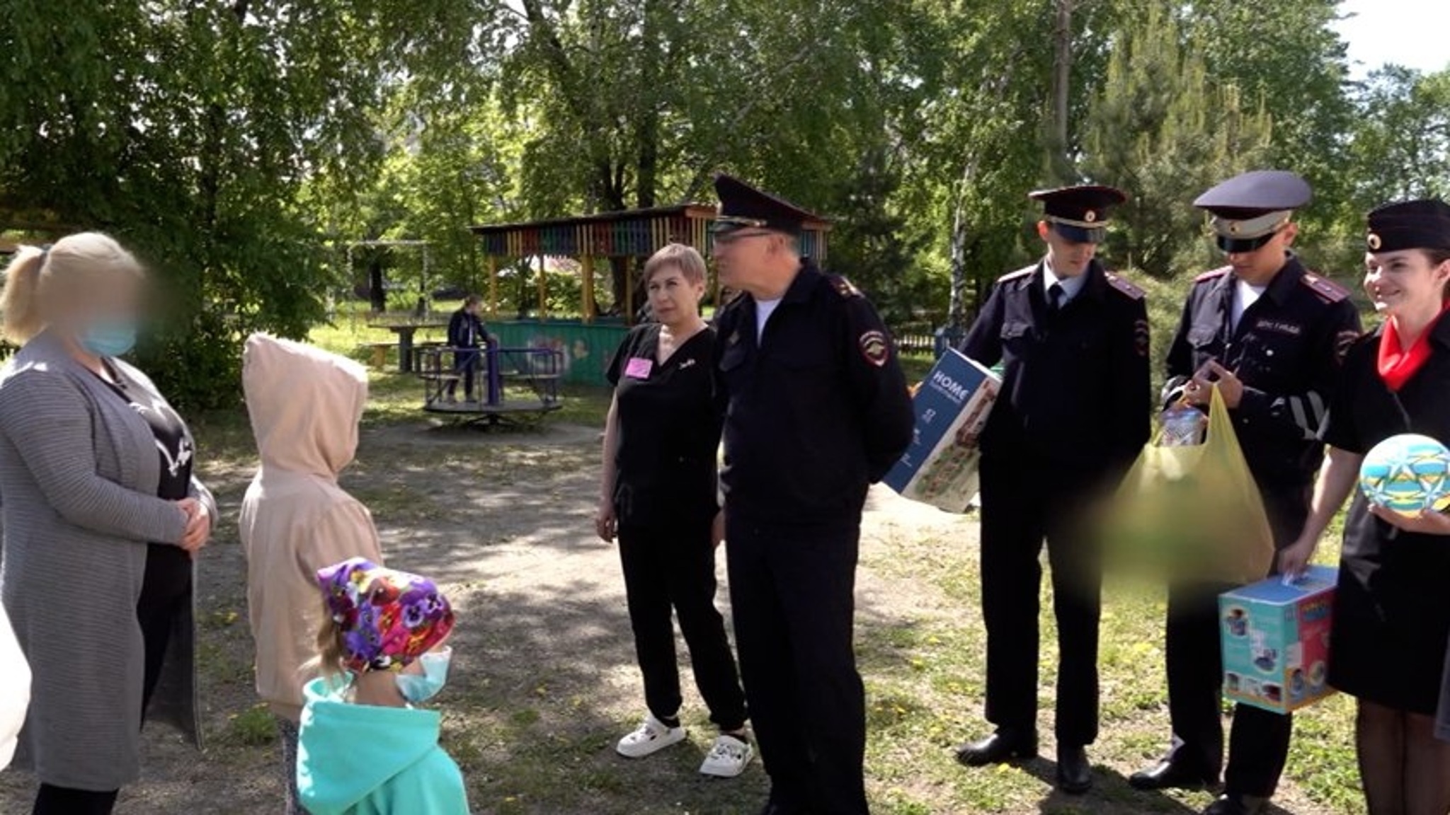 В Приамурье прошла акция "Коробка храбрости"