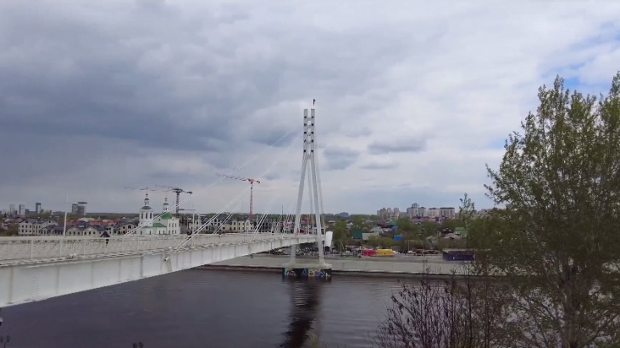 Уровень воды в Туре в Тюмени резко снижается