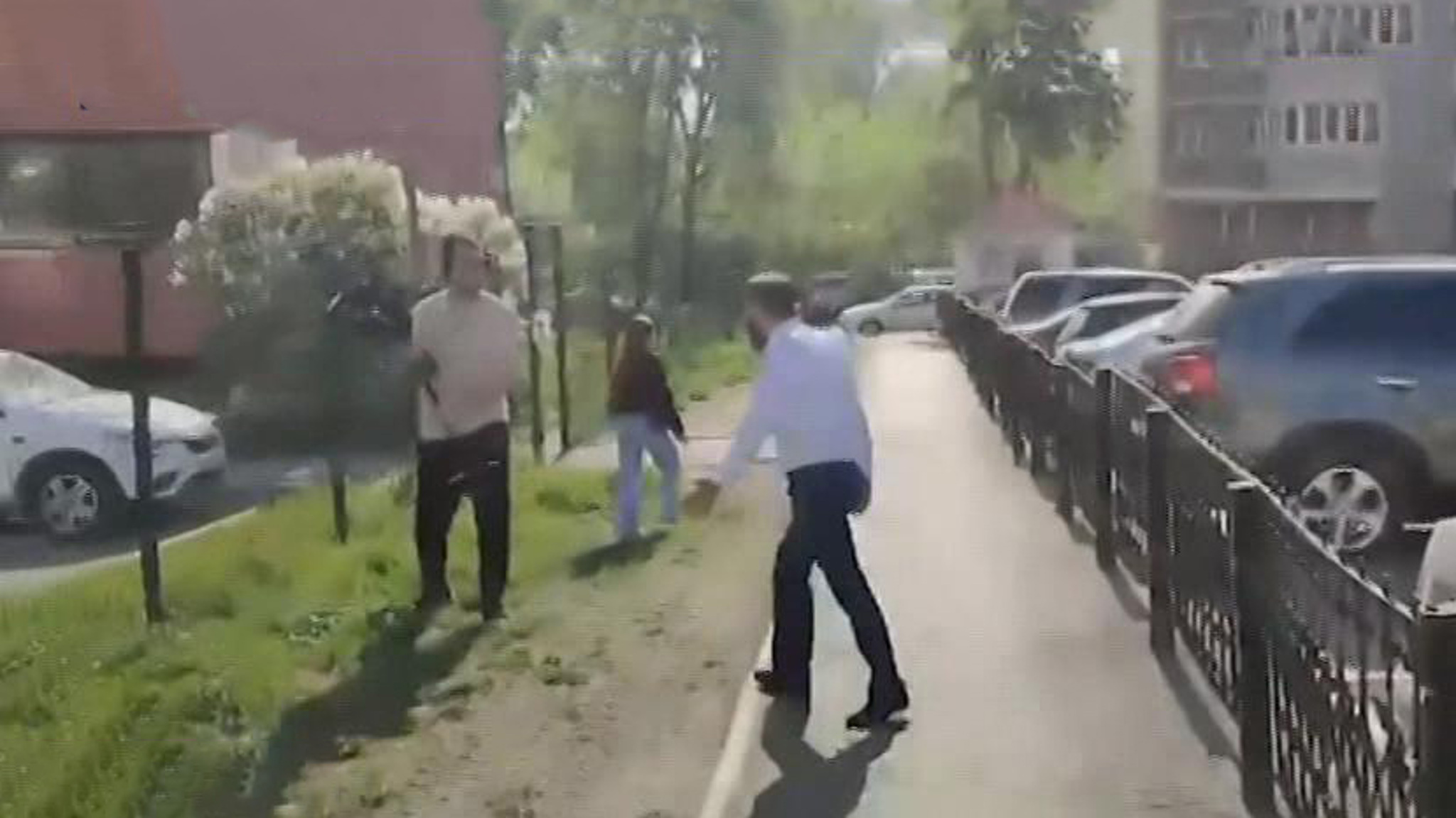 В Екатеринбурге мигрант напал на журналистов