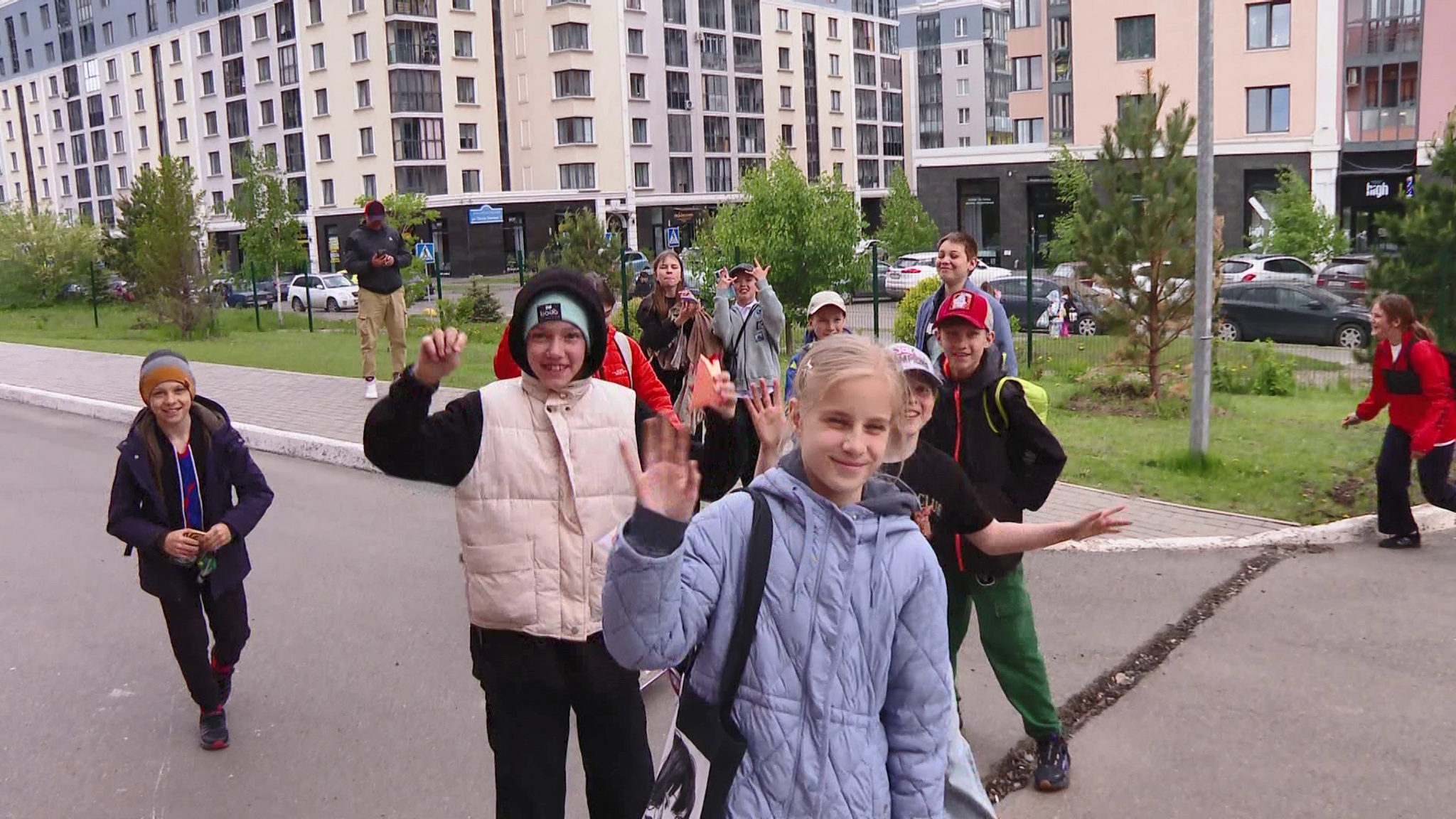Красноярцы жалуются на переполненные школы