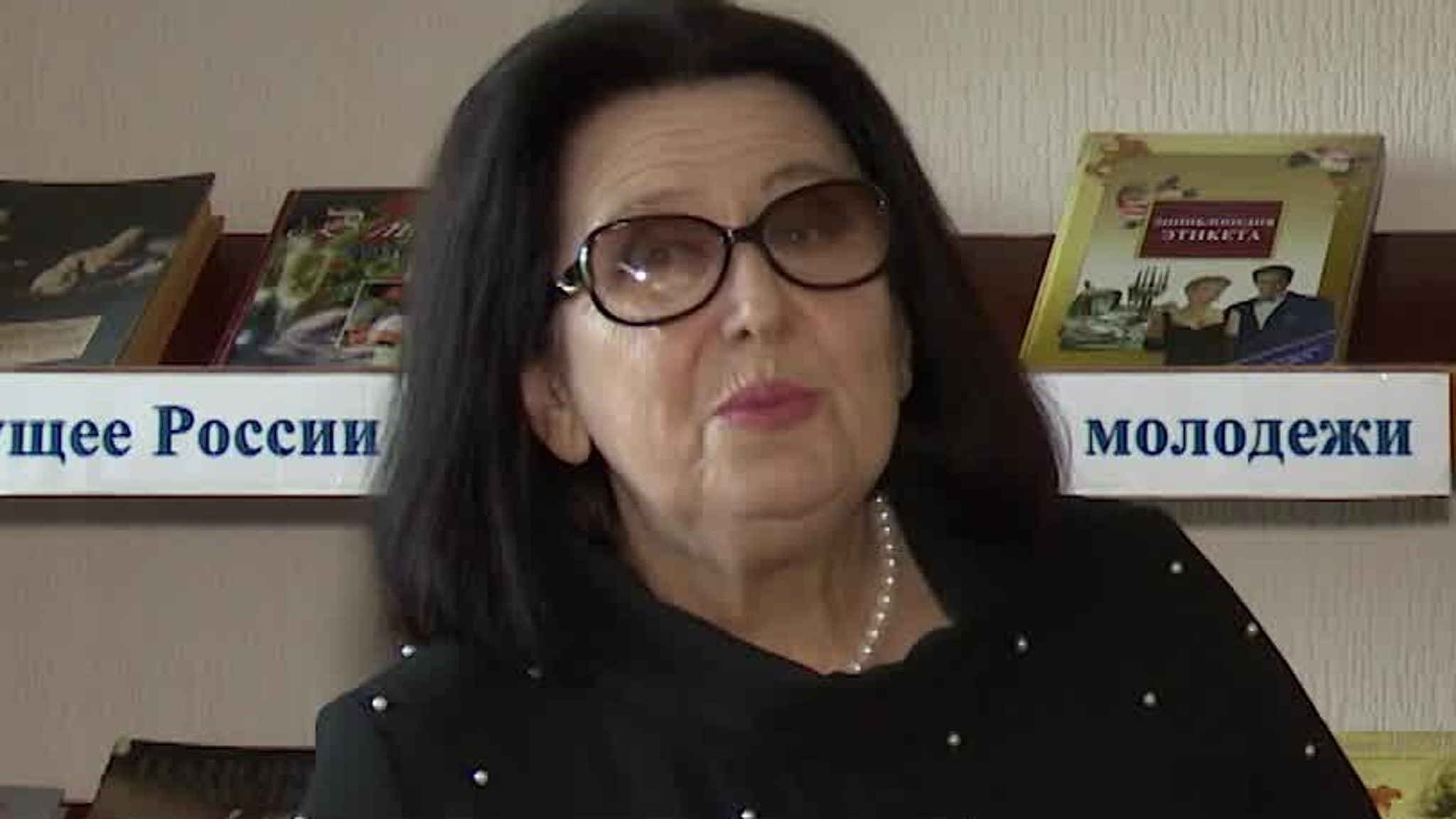 "У Лукоморья дуб зеленый" на национальных языках. Черкесск. Черкесский язык