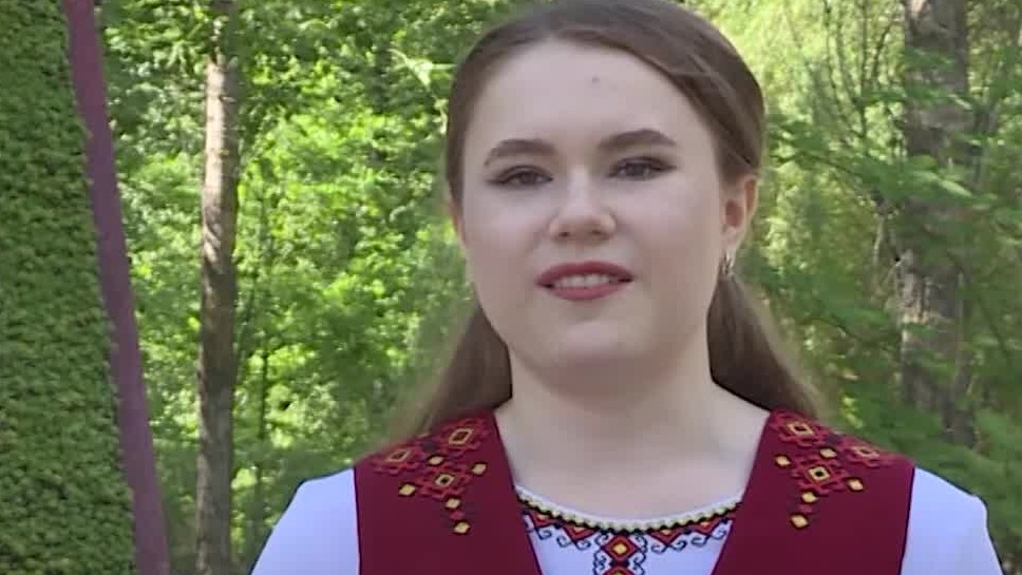 "У Лукоморья дуб зеленый" на национальных языках. Саранск. Мокшанский язык