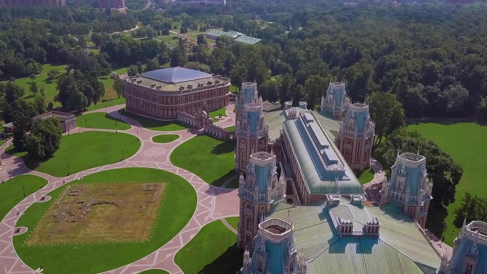 В Царицыне открылась выставка к юбилею музея