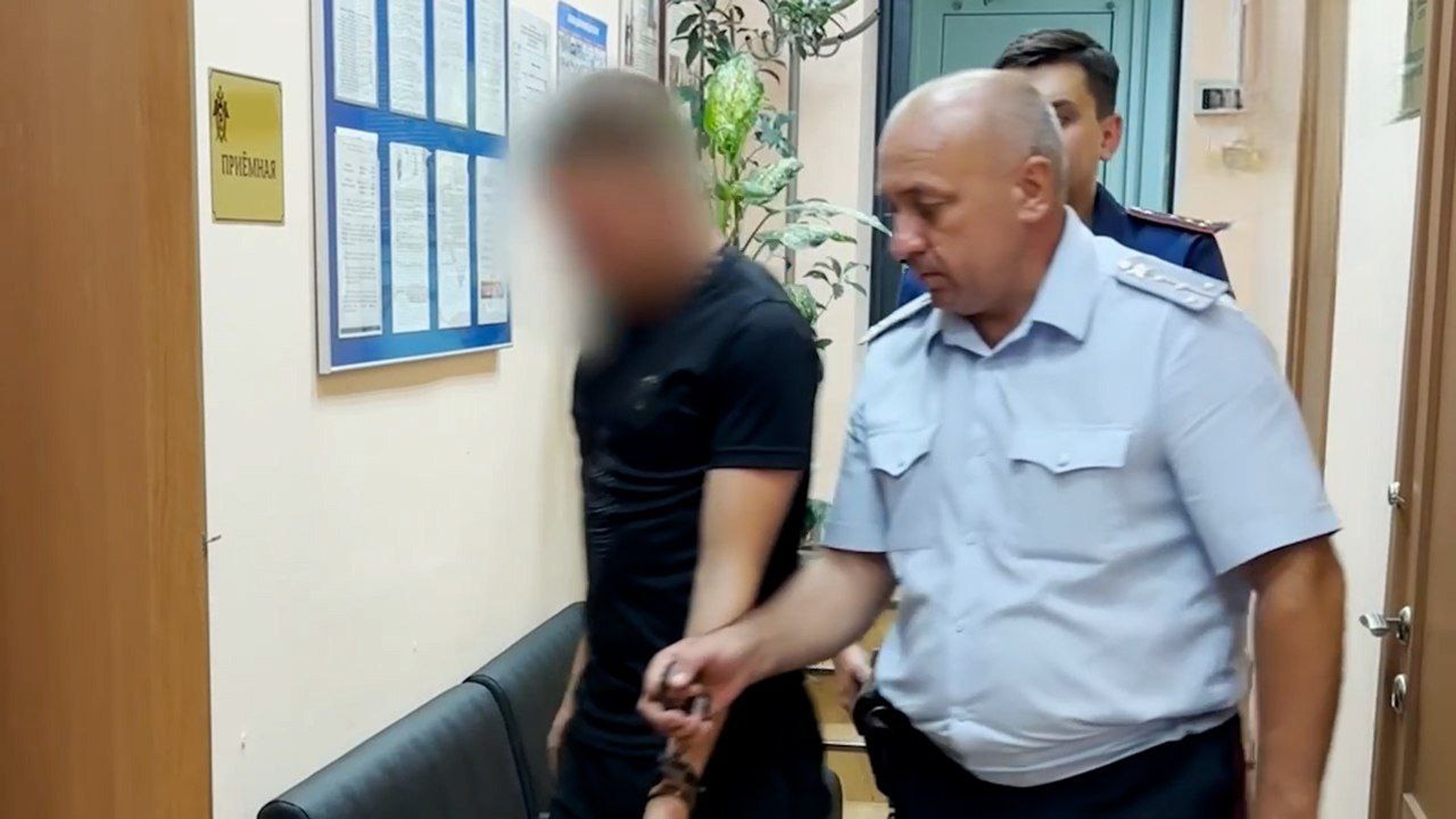 Следователи продолжают расследование ночной смертельной аварии под Волгоградом