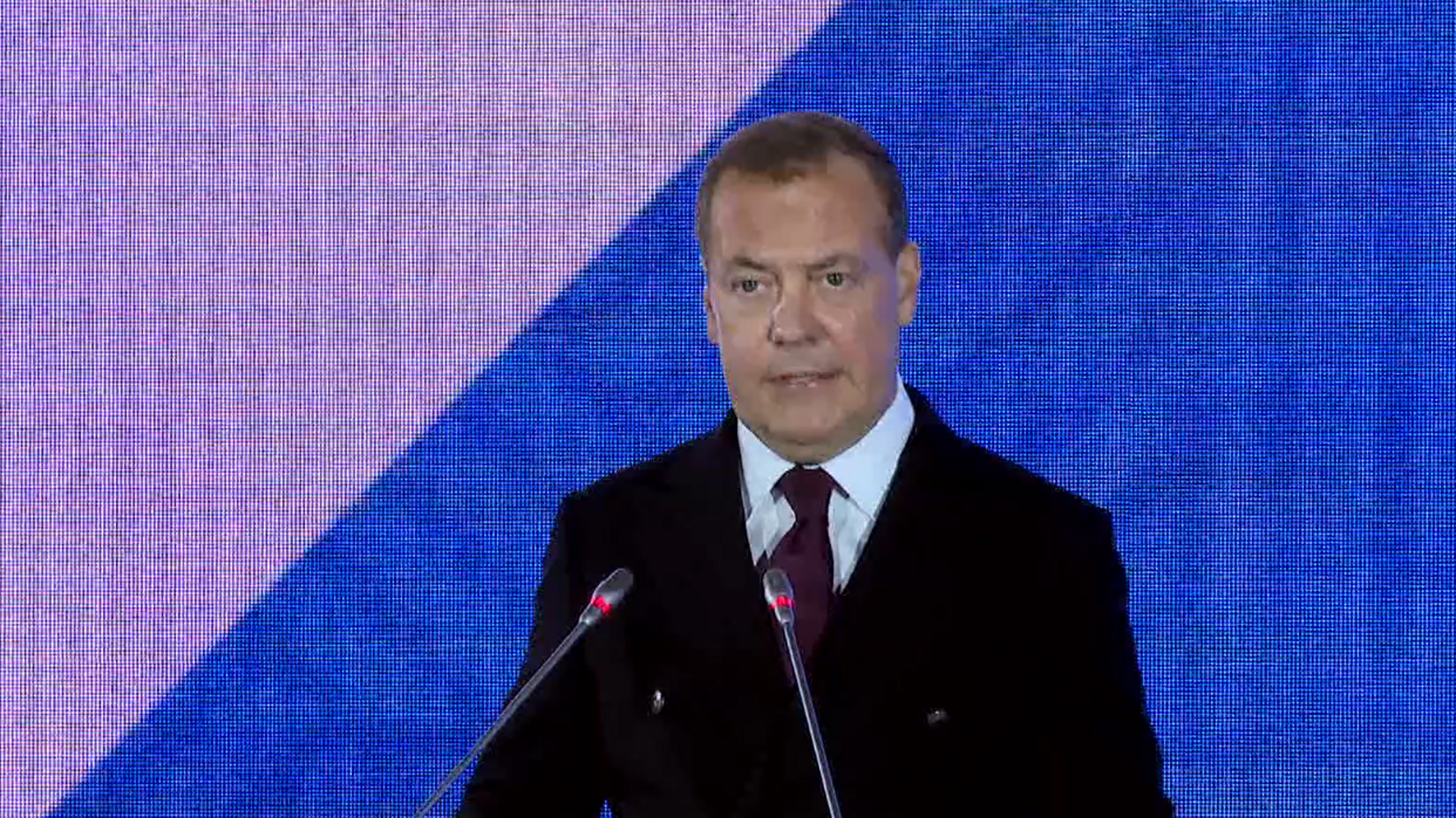 На форуме БРИКС во Владивостоке высокие гости обсуждают актуальные вопросы мировой политики