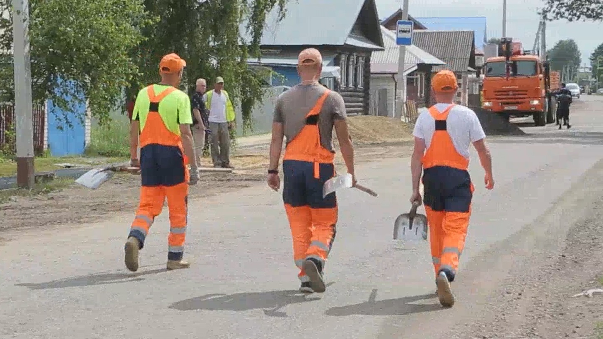 В Йошкар-Оле на улице Большое Чигашево проводится весь комплекс дорожного ремонта