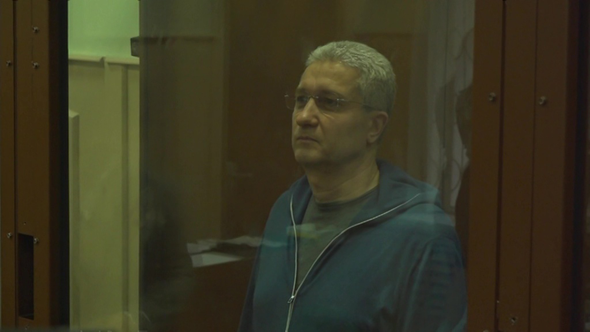Суд продлил арест бывшему замминистра обороны Иванову