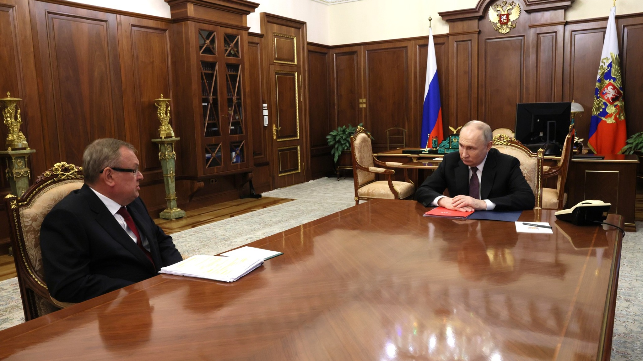 ВТБ будет присутствовать в Крыму напрямую