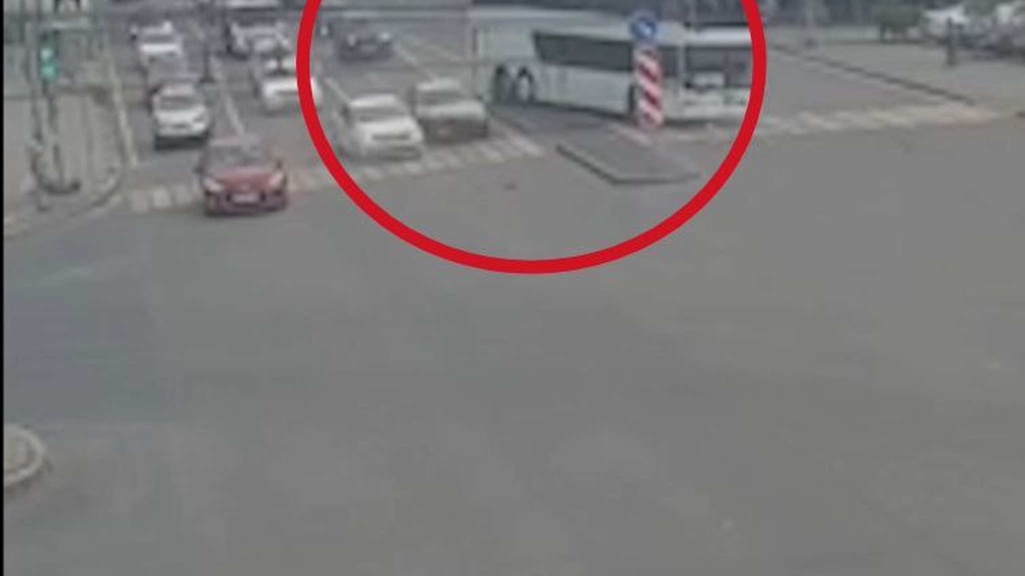 В центре Волгограда произошло ДТП с участием четырех машин