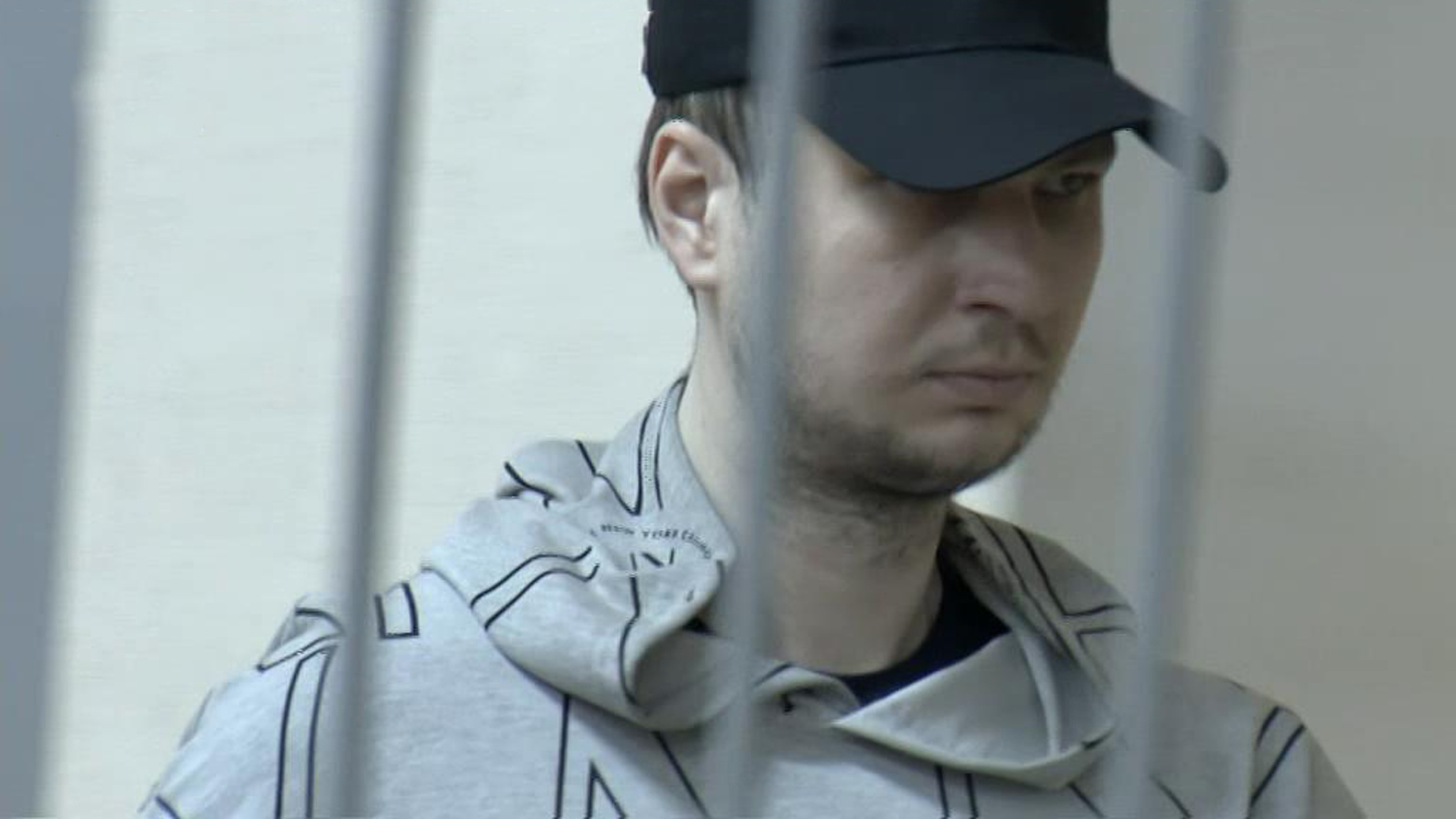 Бывший американский морпех устроил шоу в воронежском суде