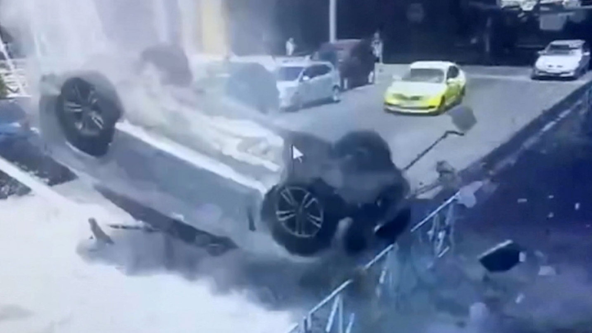 Причиной происшествия с BMW в Краснодаре мог стать конфликт