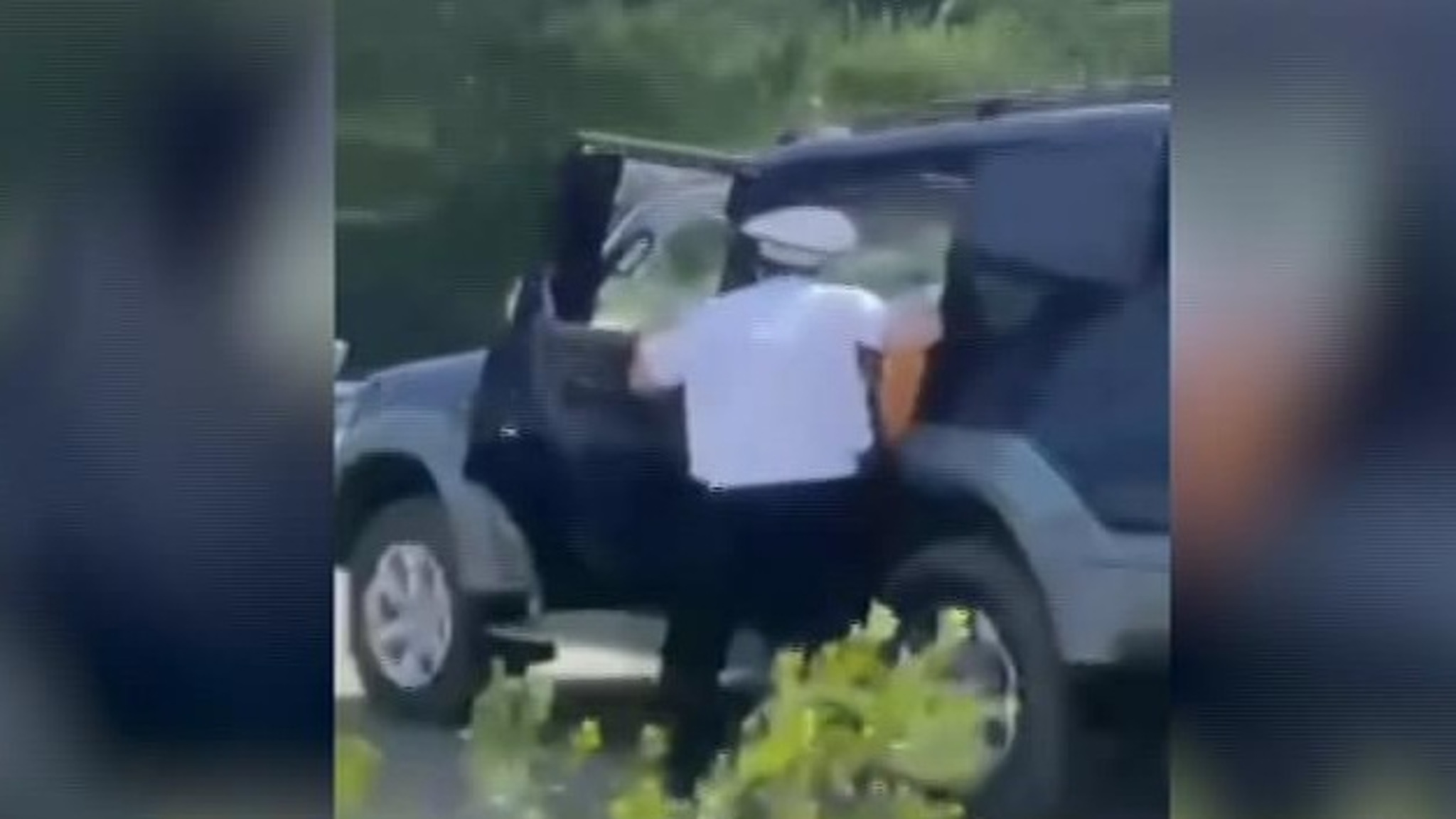 Пьяный водитель проехался по красноярскому пляжу