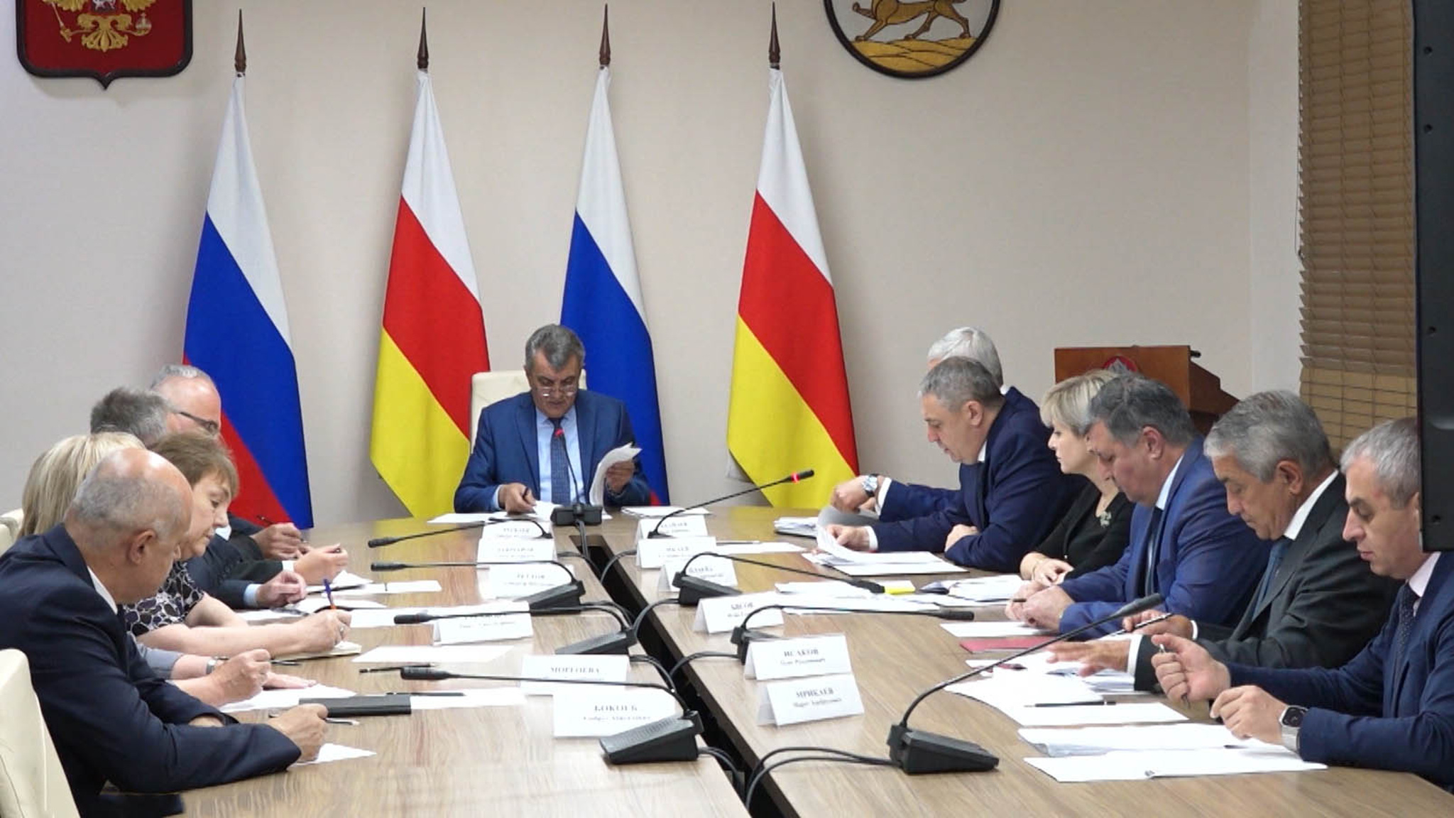 Аппаратное совещание: проблема точечных застроек во Владикавказе, ситуация на МАПП "Верхний Ларс"