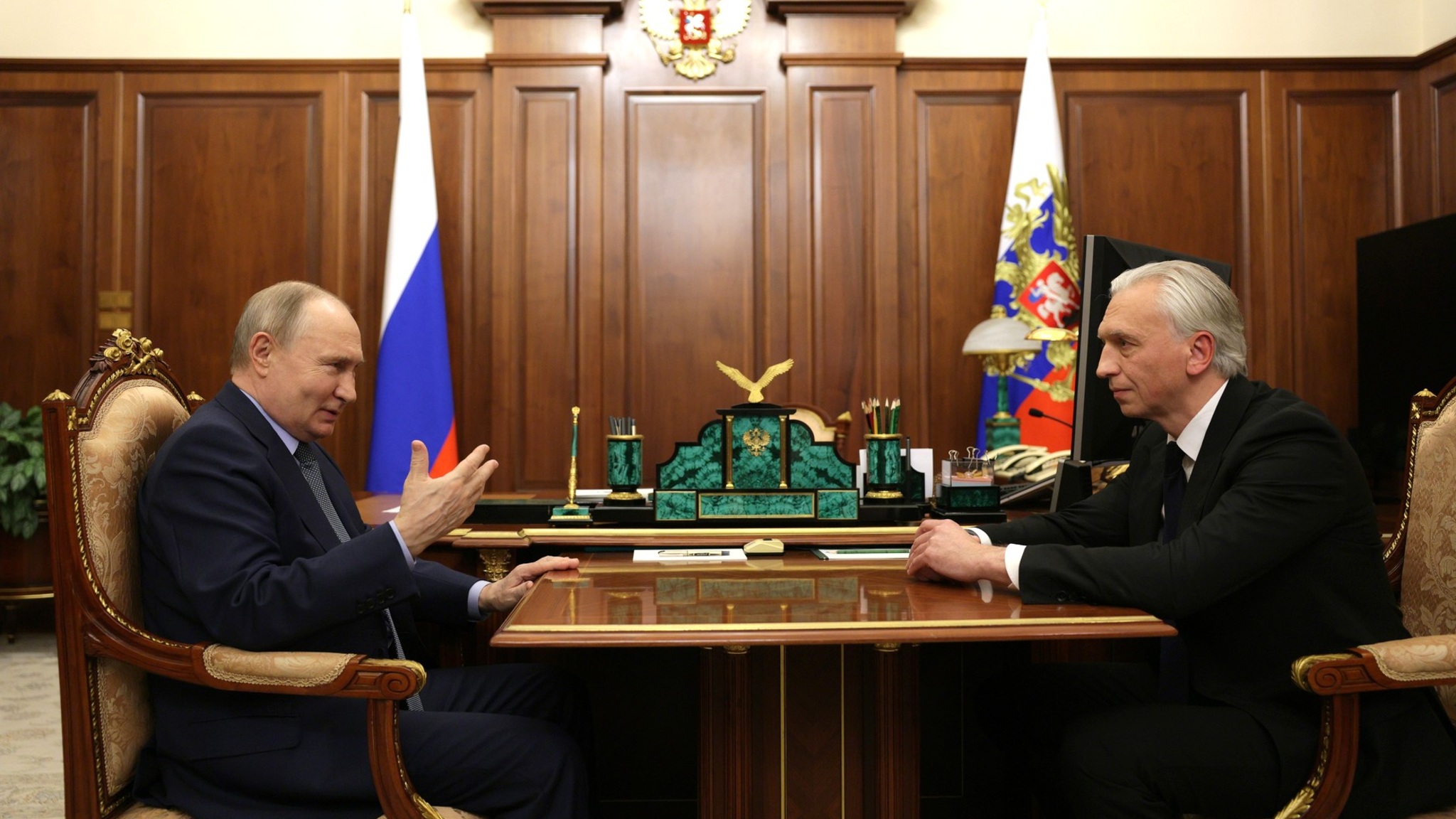 Глава "Газпром нефти" рассказал президенту Путину о перспективах компании