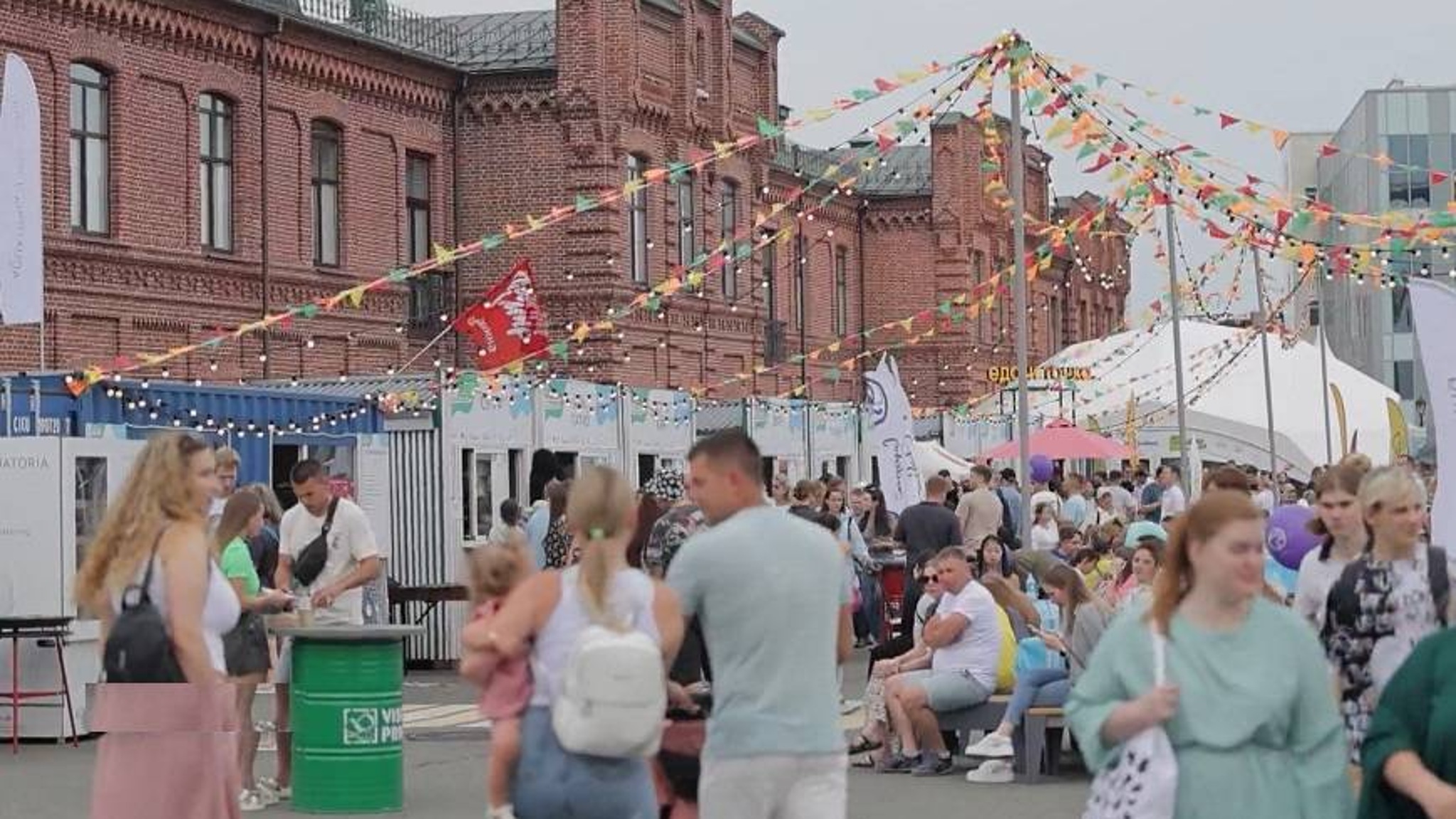Масштабно отметил Владивосток день рождения