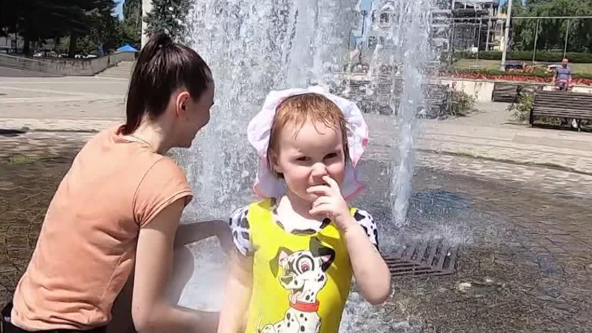 От экстремальной жары до сильнейших ливней – июльская погода в России