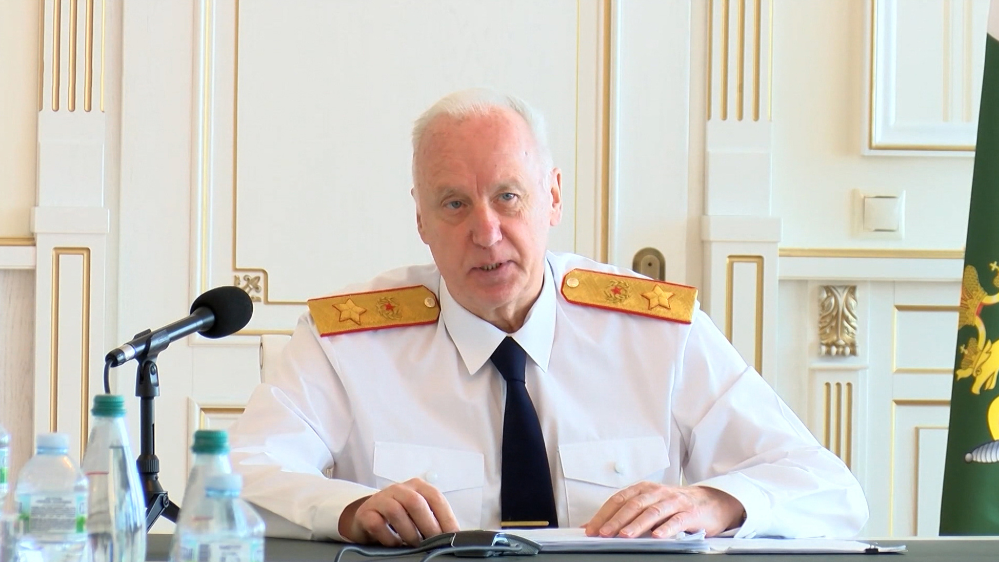 Бастрыкин призвал исключить формализм при работе с людьми