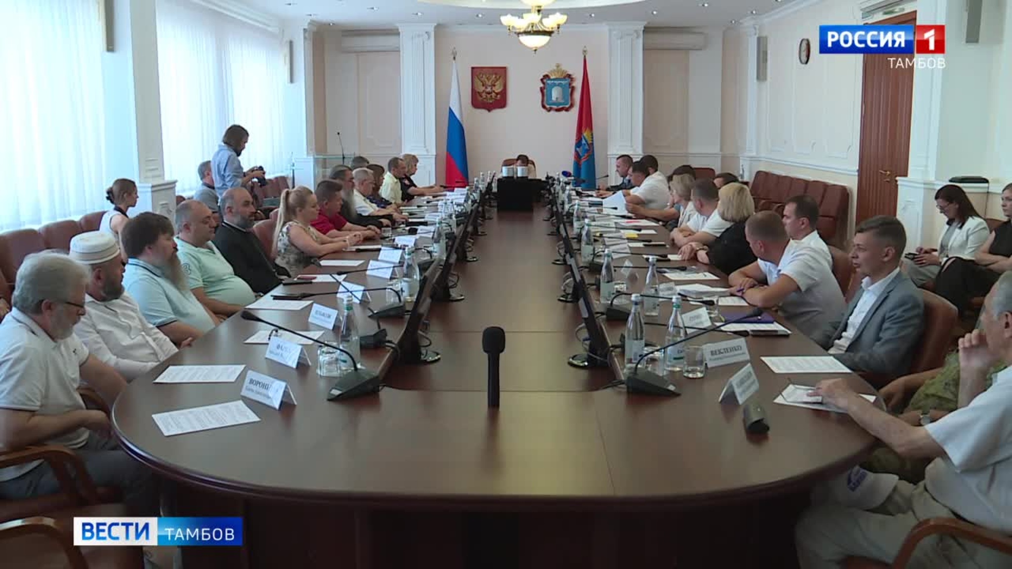 В Правительстве региона обсудили вопросы трудоустройства мигрантов