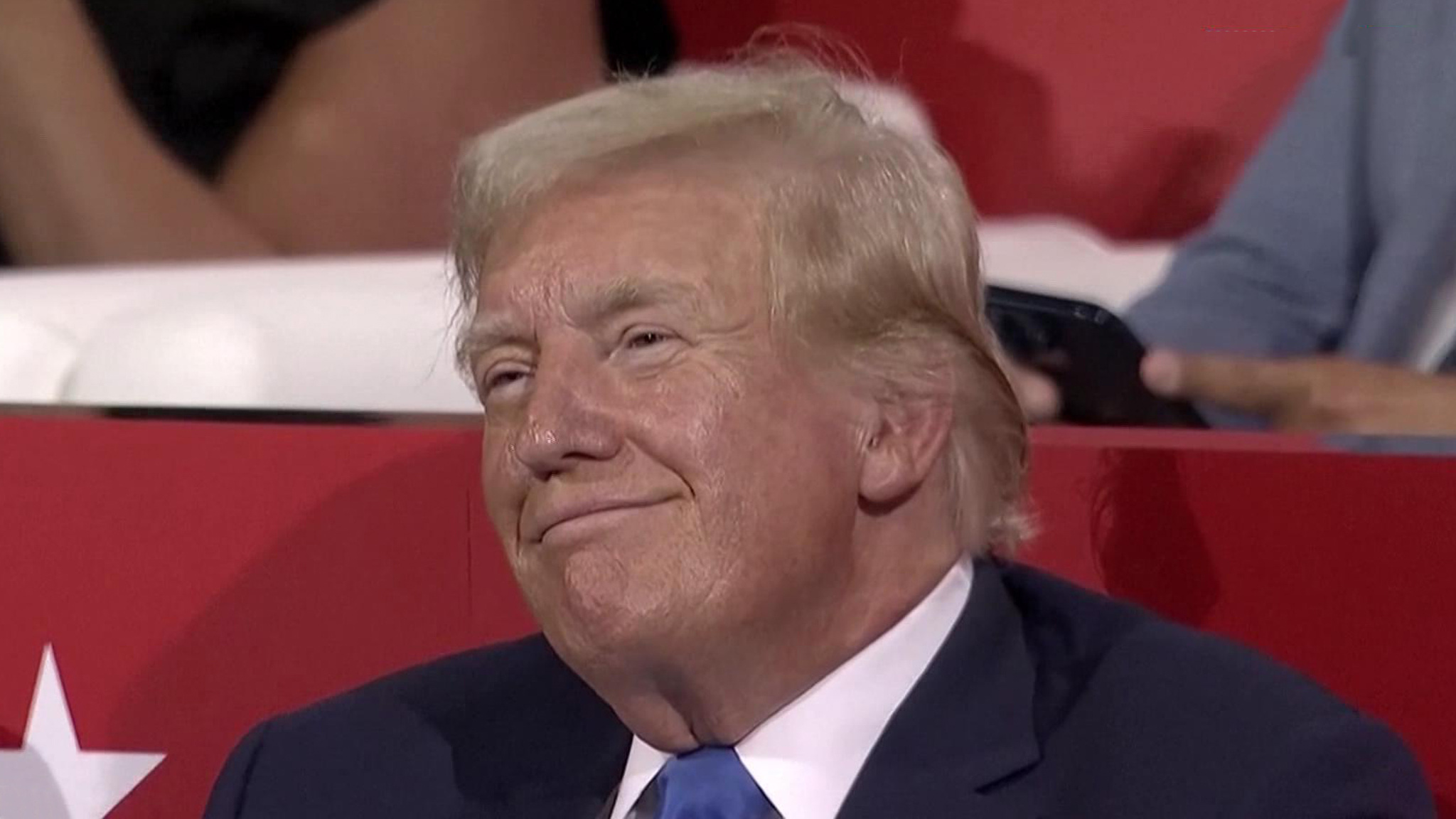 Трамп усиливает давление на Европу