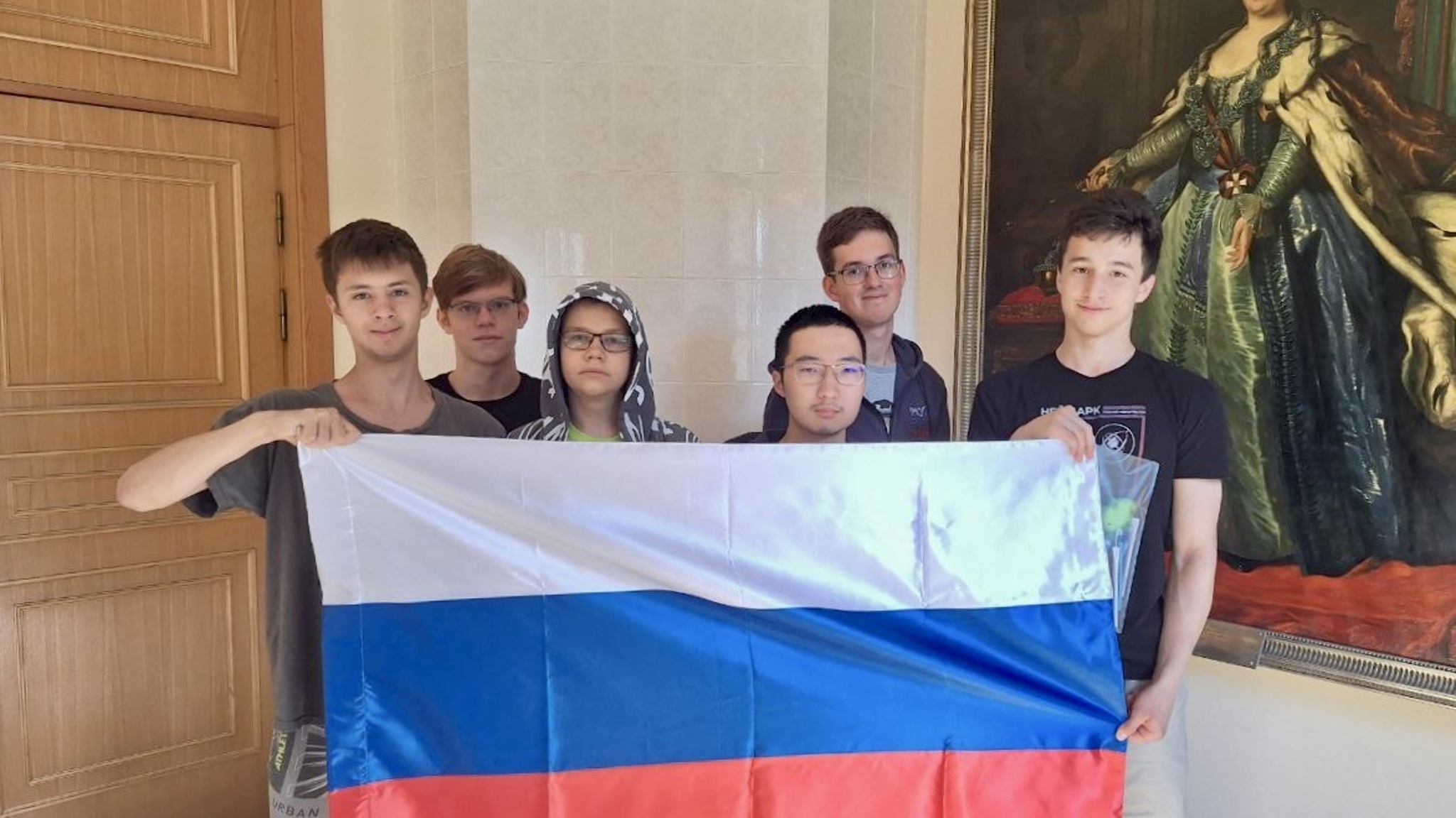 Российские школьники получили четыре золотые медали на Международной математической олимпиаде