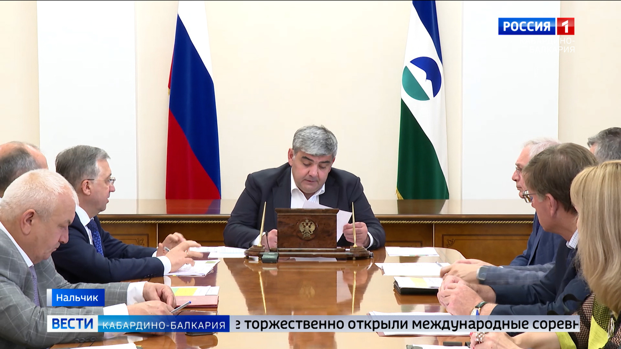 Казбек Коков провел муниципальный час