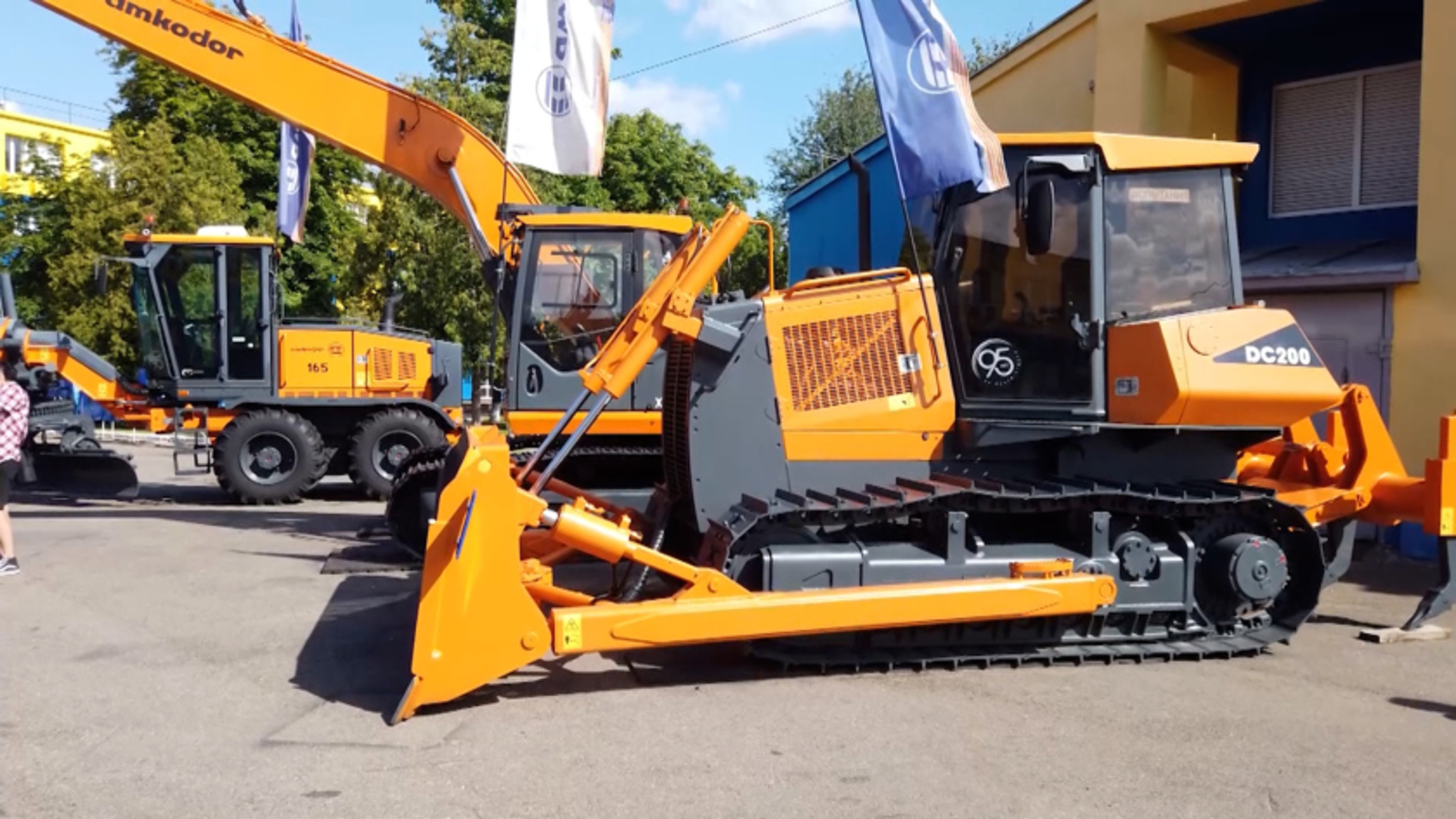 Белорусская спецтехника пополнит автопарк амурских предприятий