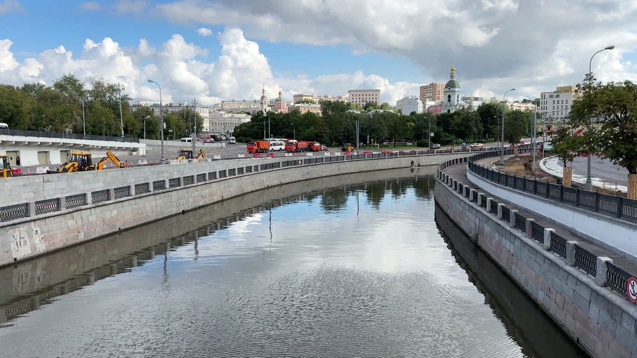 Набережные Яузы станут пешеходными