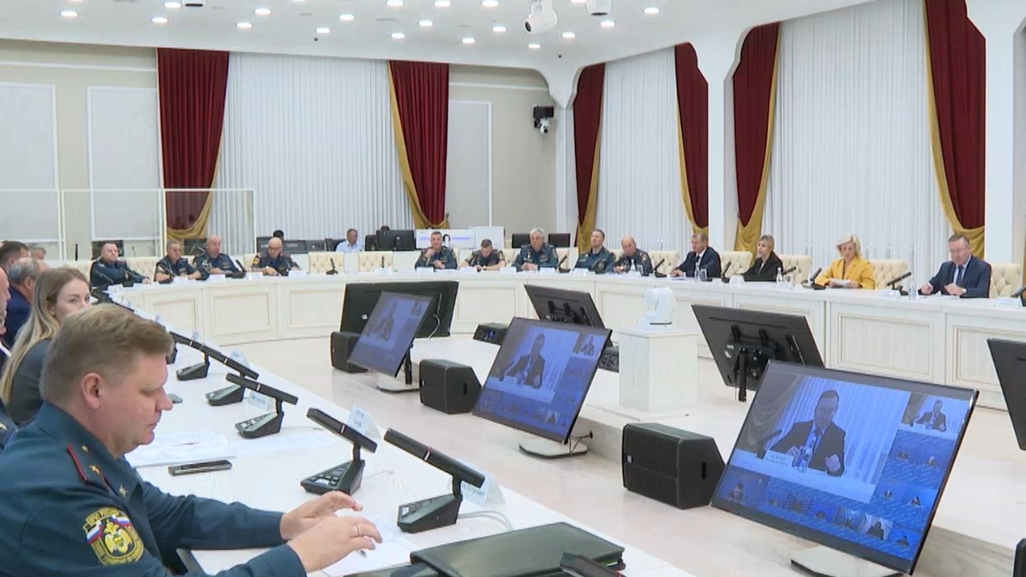 Развитие пожарно-спасательного спорта обсуждалось на совещании в Йошкар-Оле