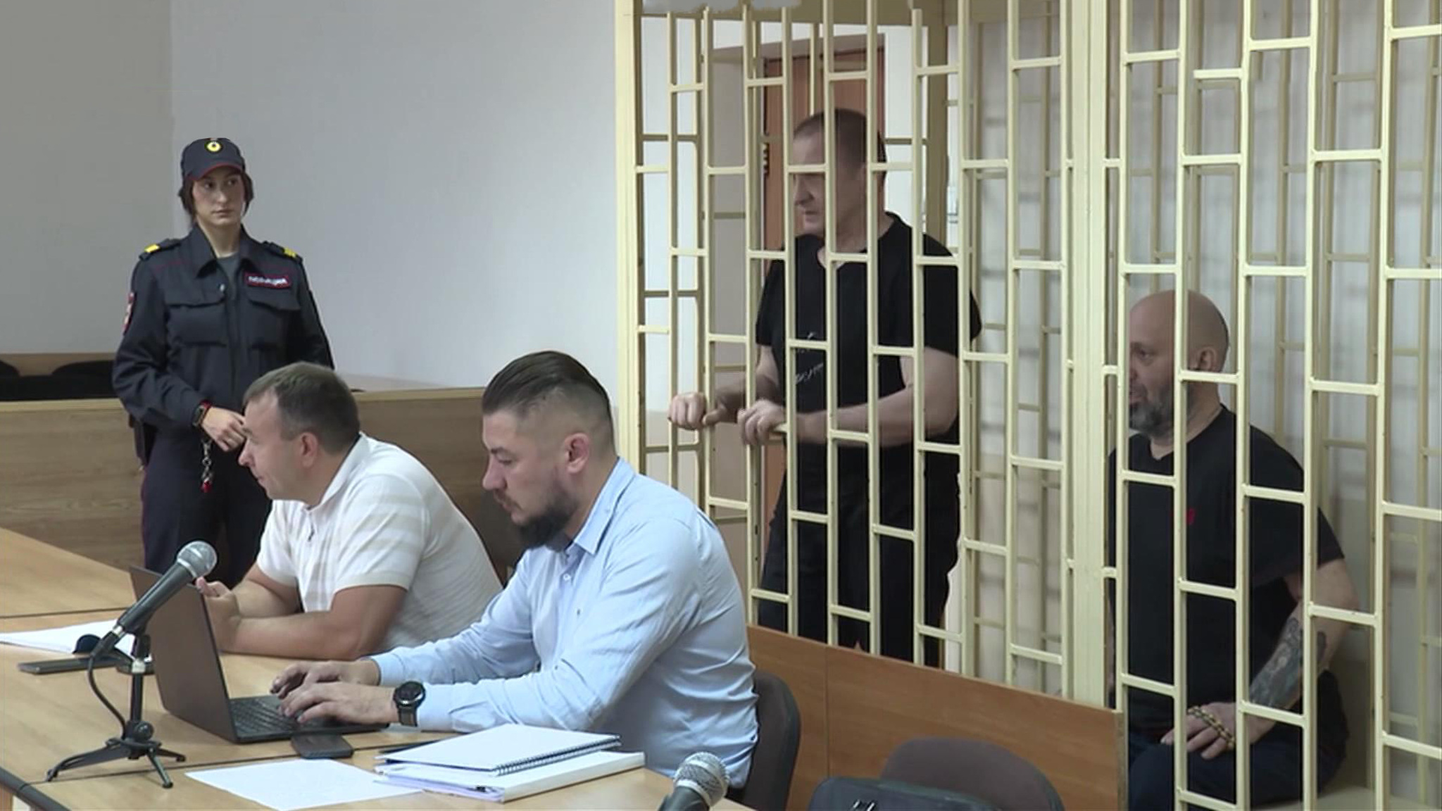 Трифоновских бандитов судят за преступления прошлого