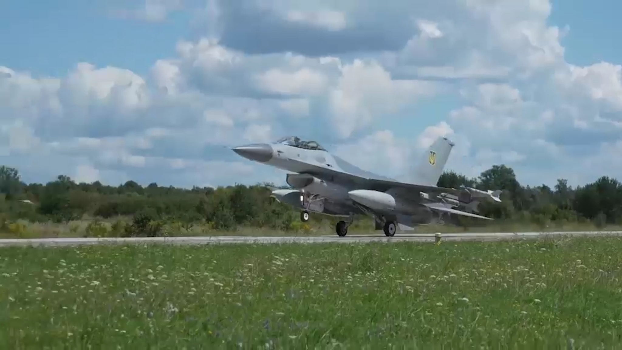 Украинцы подбили своих лучших летчиков и уничтожили дареный F-16