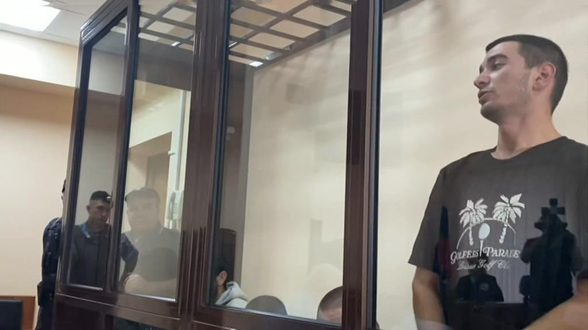 Боксера Двали в Крыму избила толпа из девяти человек