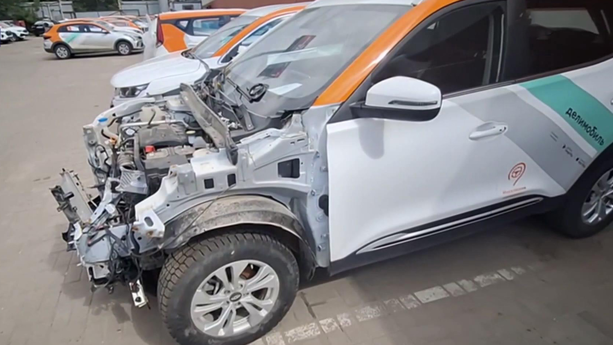 Заезд подростков на каршеринговом авто закончился смертельной аварией