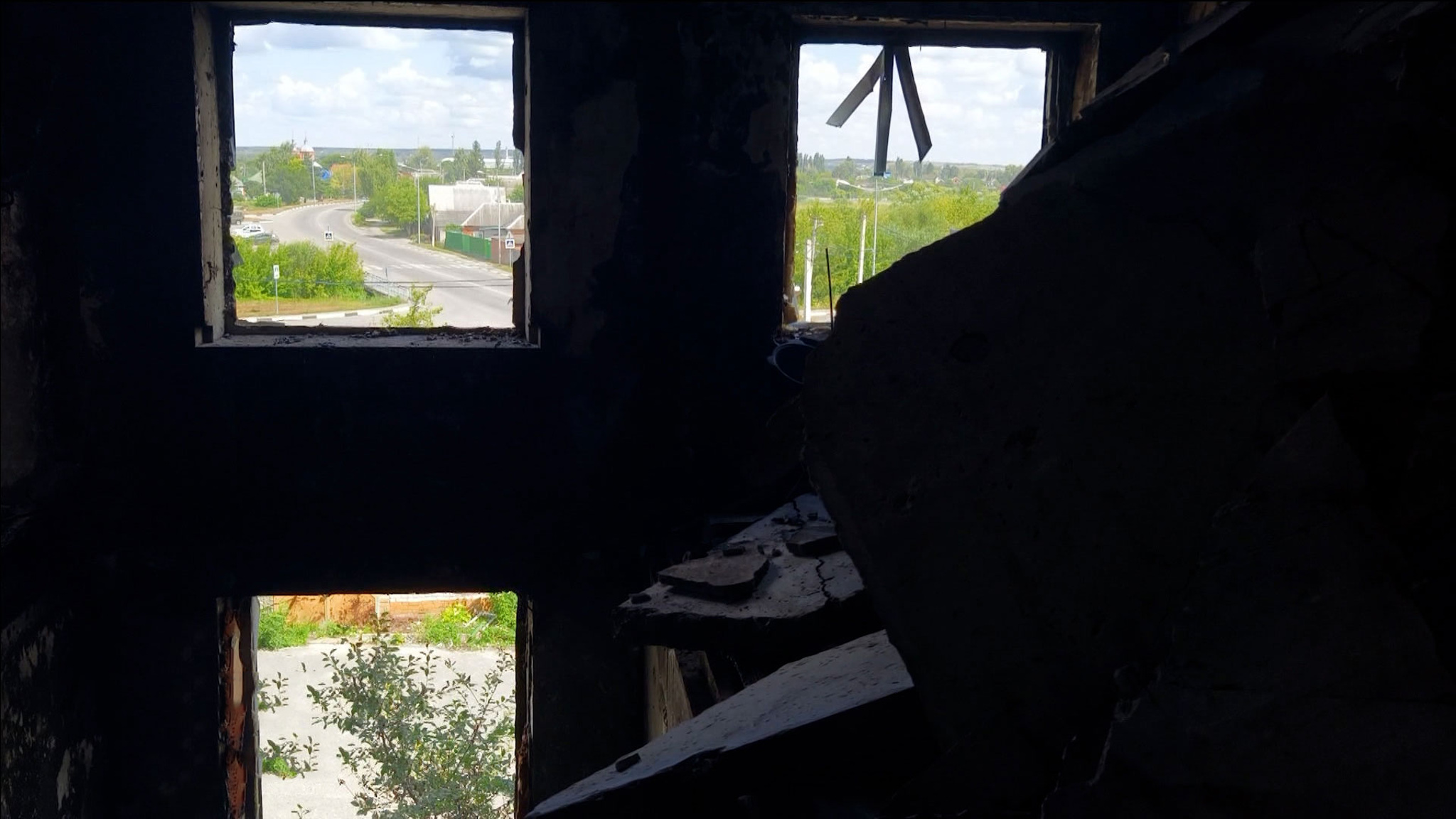 ВСУ направляют FPV-дроны на мирные дома в Белгородской области