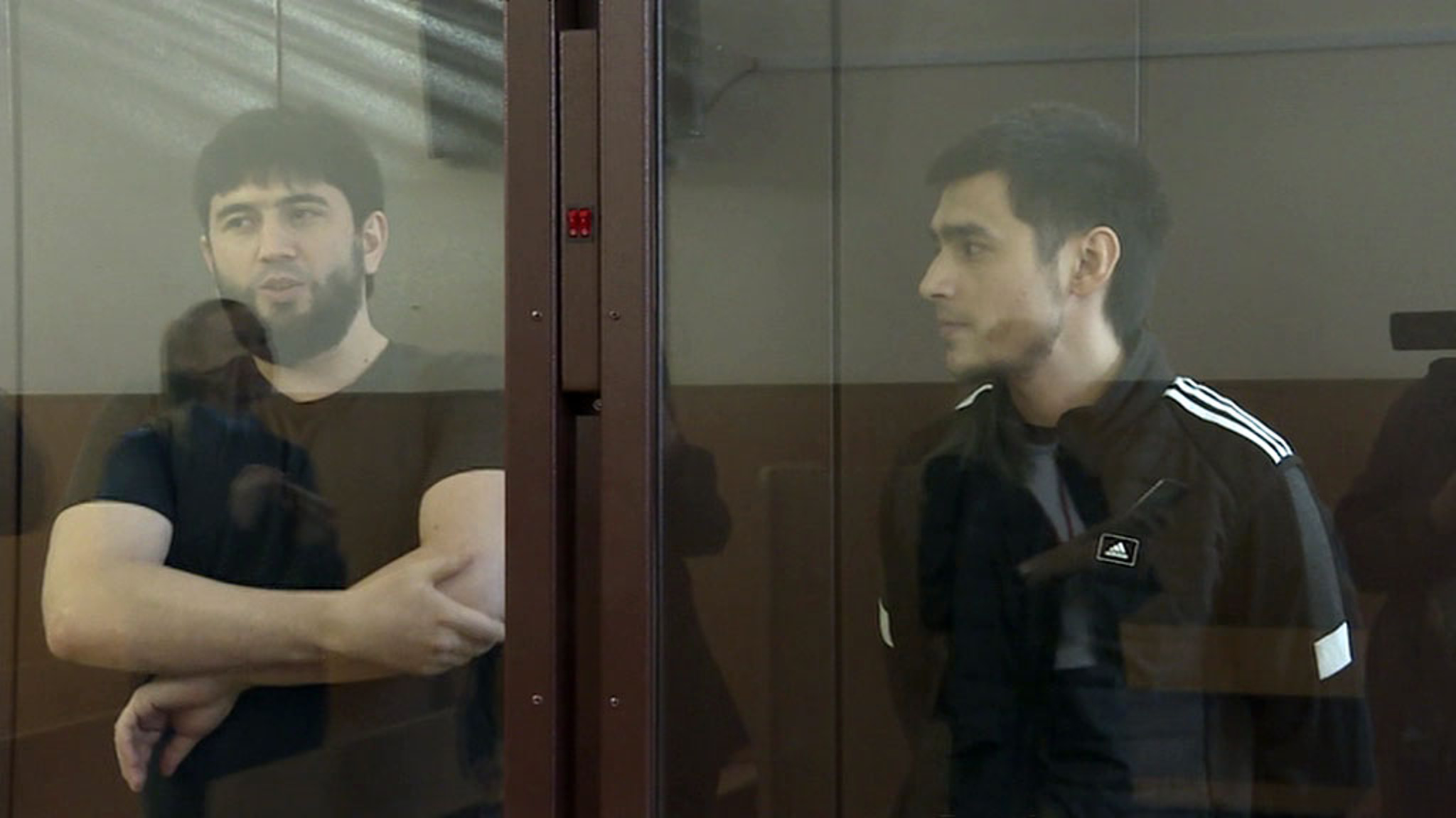 В Уфе огласили приговор двум пироманам, пытавшимся сжечь охранника клуба