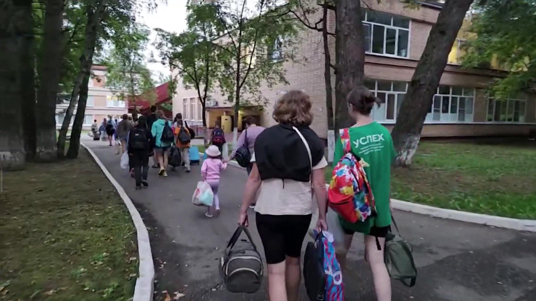 Столичный регион принял сотни человек из курского приграничья