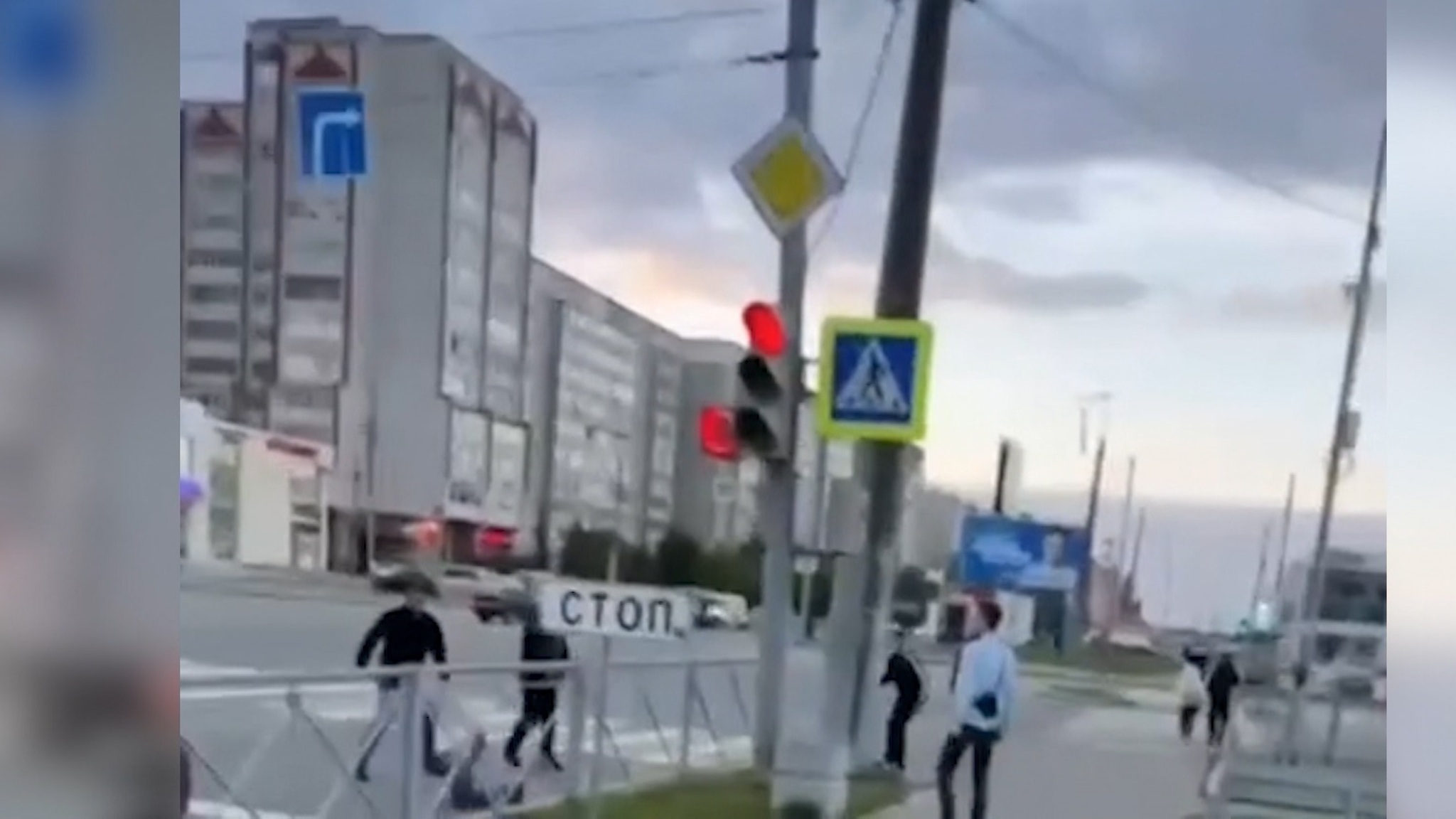 Обзор соцсетей: драка в Сомбатхее, медведь у дома и «шумелёвское море» в Йошкар-Оле